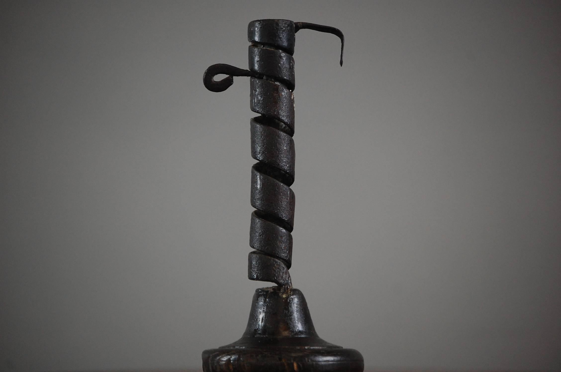 18th Century French Rat De Cave Candlestick In Good Condition In Pease pottage, West Sussex
