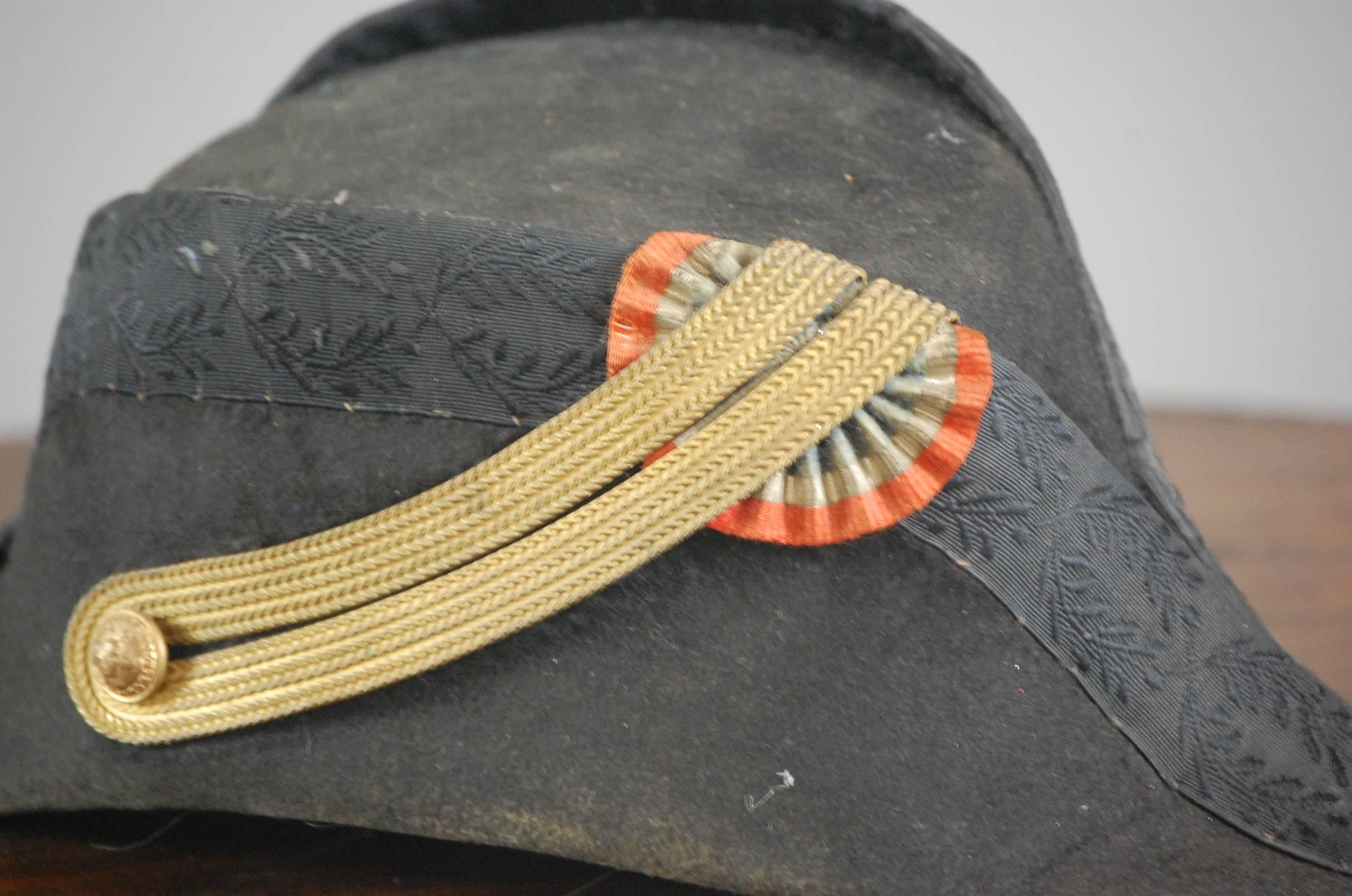Late 19th Century French Military Bircorn Hat In Good Condition In Pease pottage, West Sussex