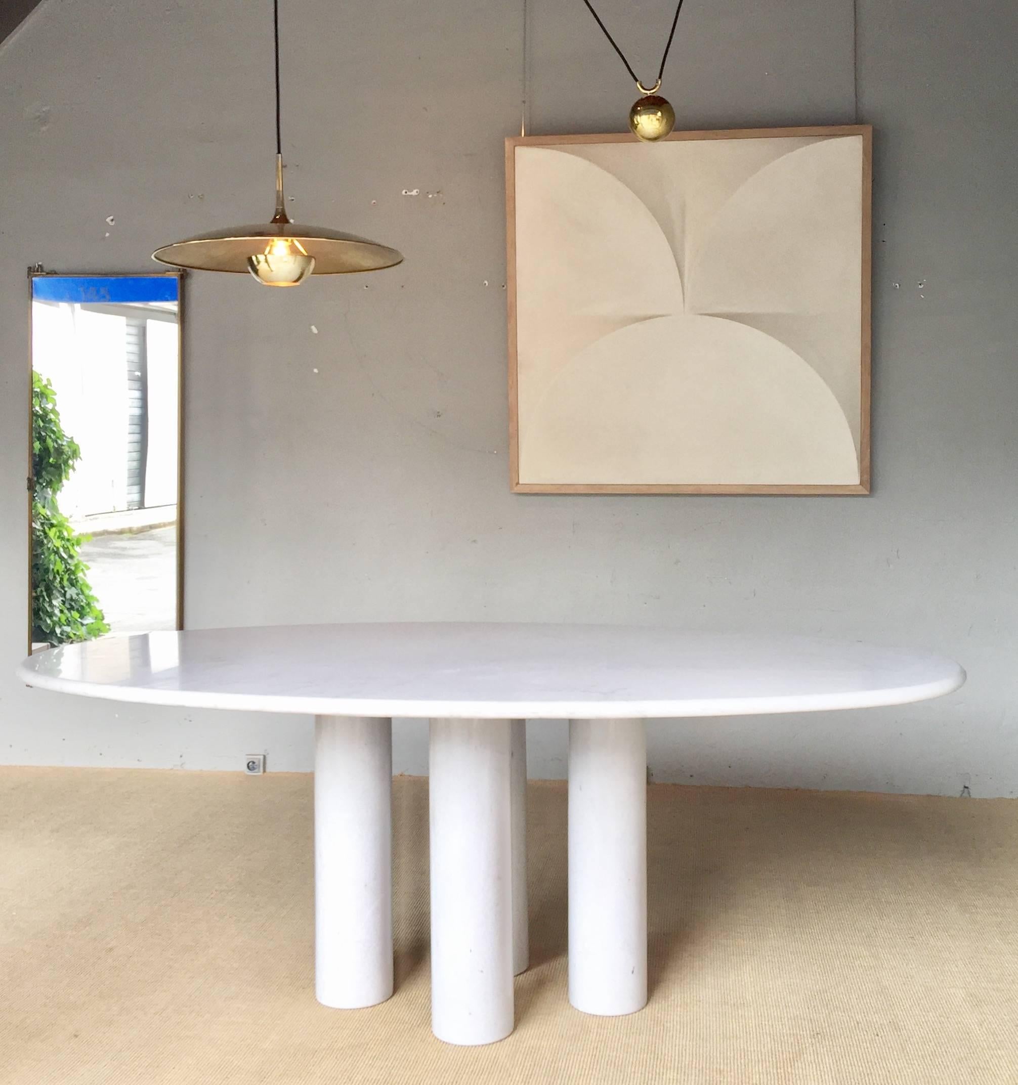 Carrara marble table by Mario Bellini, Cassina edition, Colonnato model.