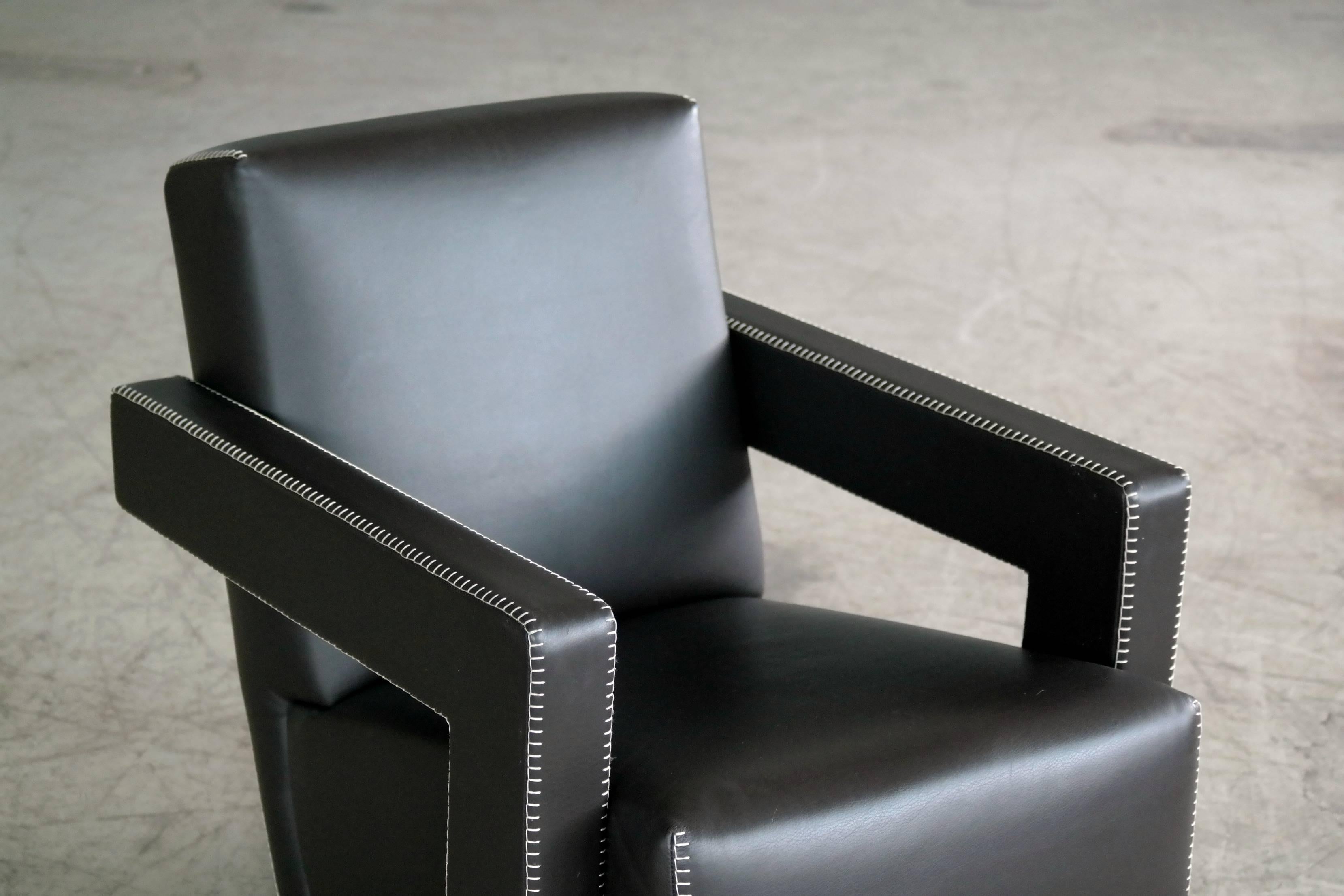 Mid-Century Modern Gerrit Rietveld Pair of Utrecht Lounge Chairs in Dark Mocha Leather by Cassina