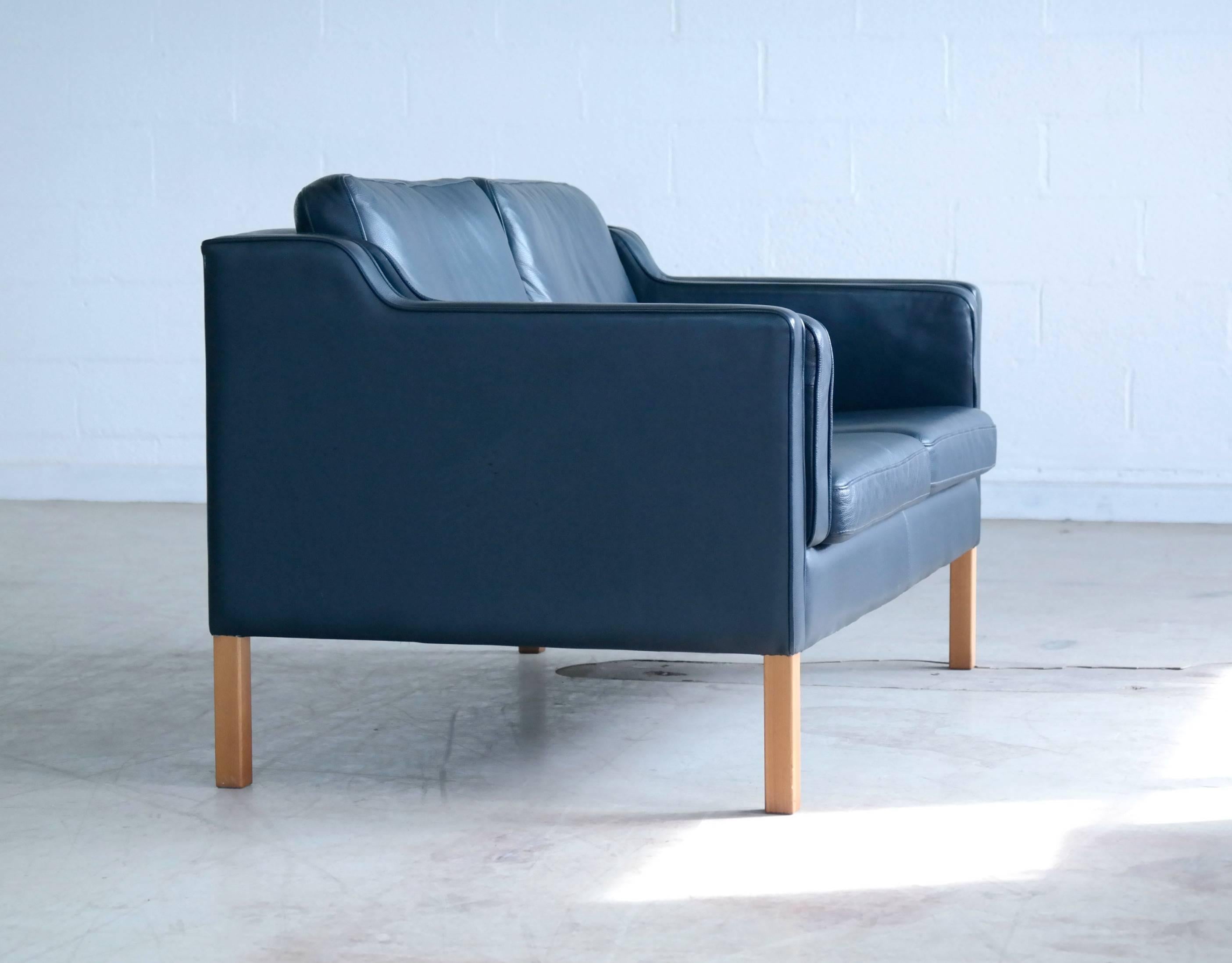 blue leather loveseat