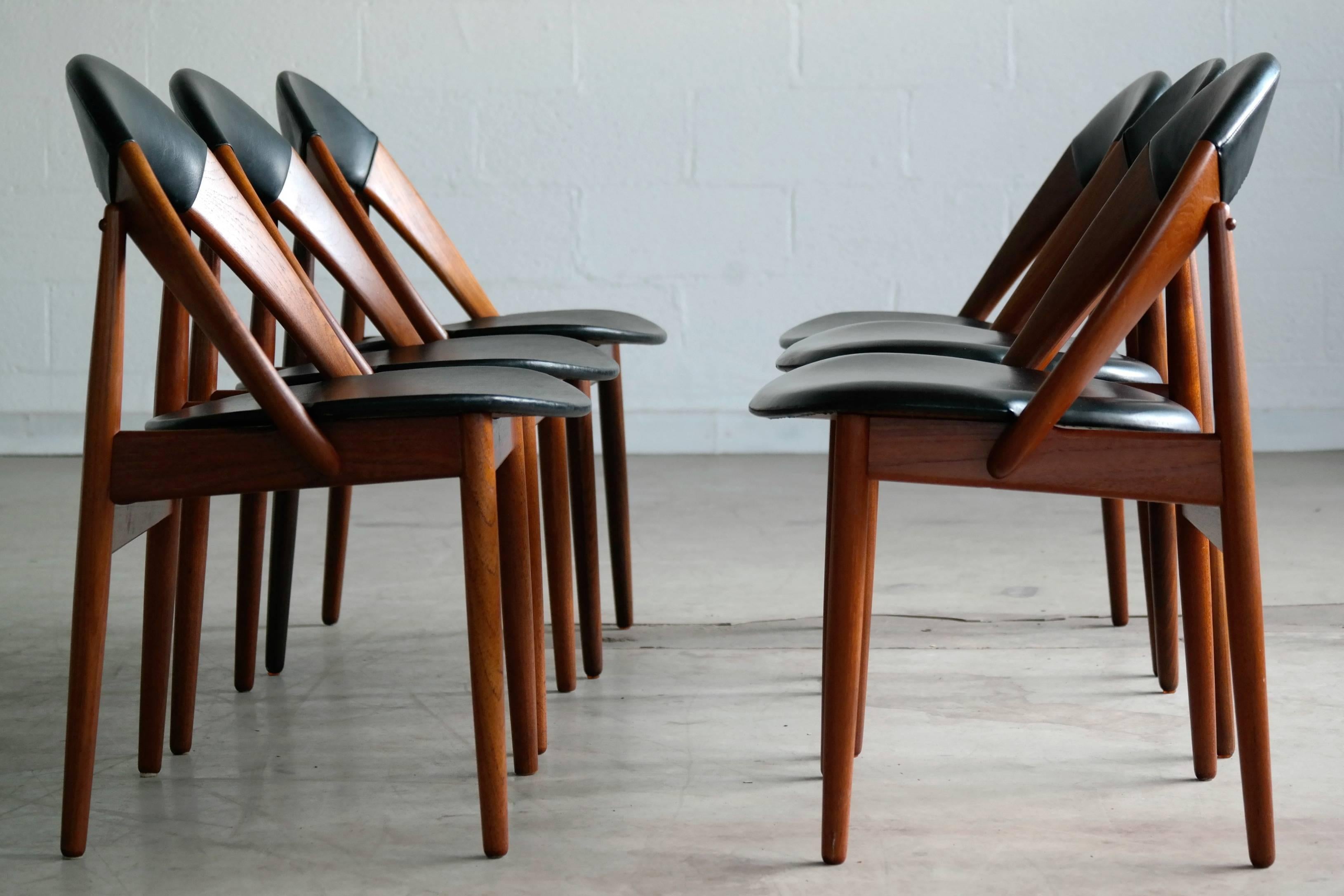 Very Rare Set of Six Teak Dining Chairs by Arne Hovmand Olsen In Good Condition In Bridgeport, CT