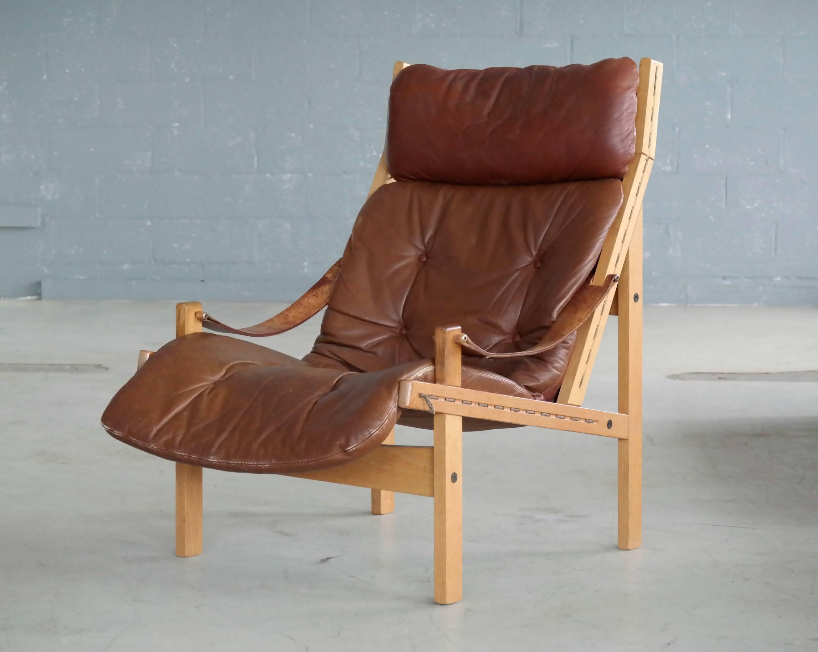 Classic safari style high back easy chair model 