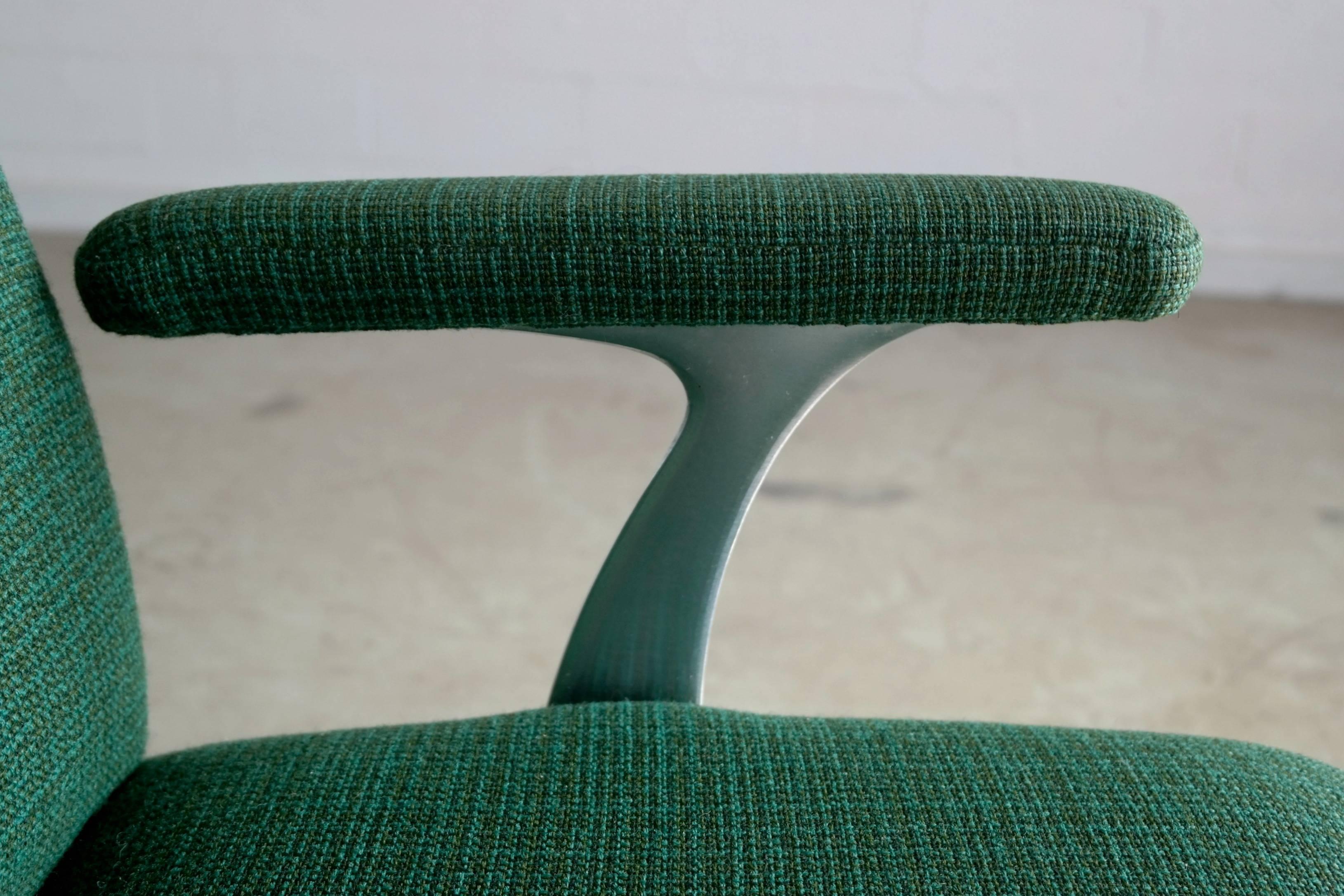 Mid-Century Modern Ultra-Cool Swivel Office Chair by Cado Design Attributed to Finn Juhl