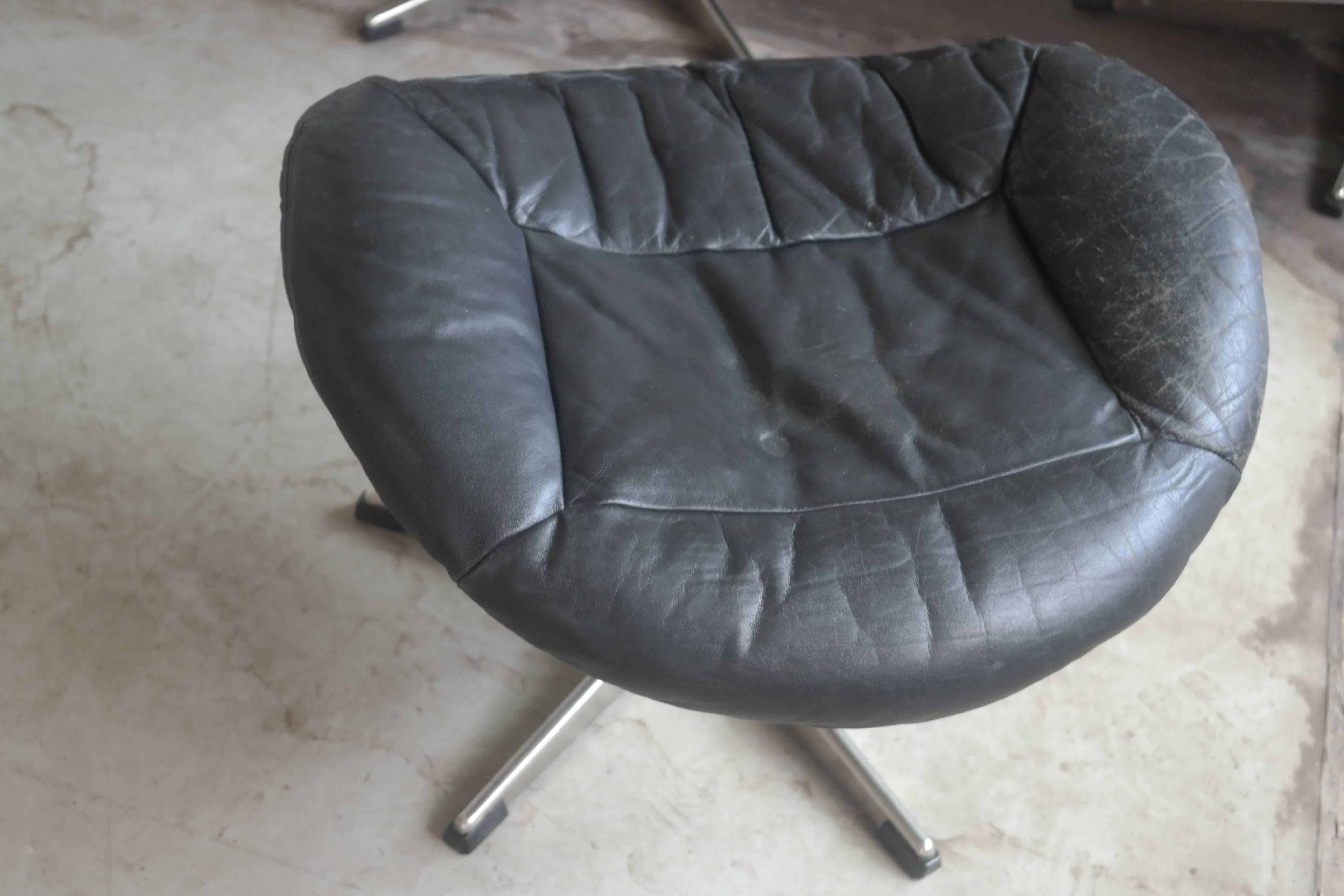 Pair of Black Leather Lounge Chairs with Ottoman by H.W. Klein for Bramin Mobler 2