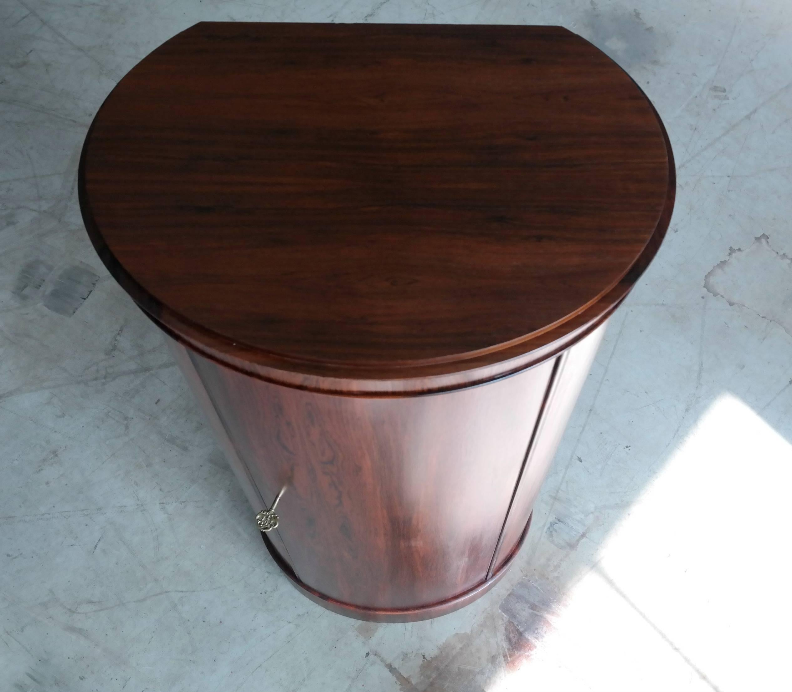 Mid-20th Century Exquisite Rosewood Pedestal Bar or Cabinet by Johannes Sorth for Nexoe Teak