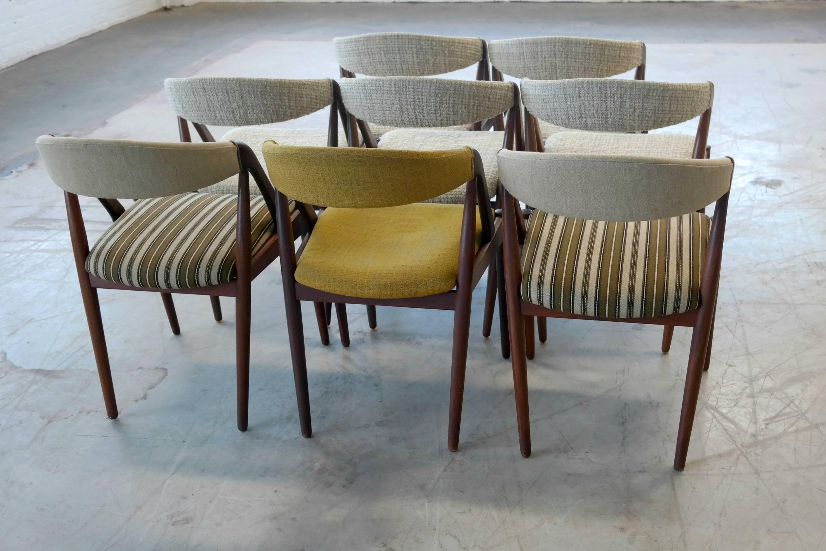 Set of Eight Dining Chairs Model 31 in Rosewood by Kai Kristiansen 4