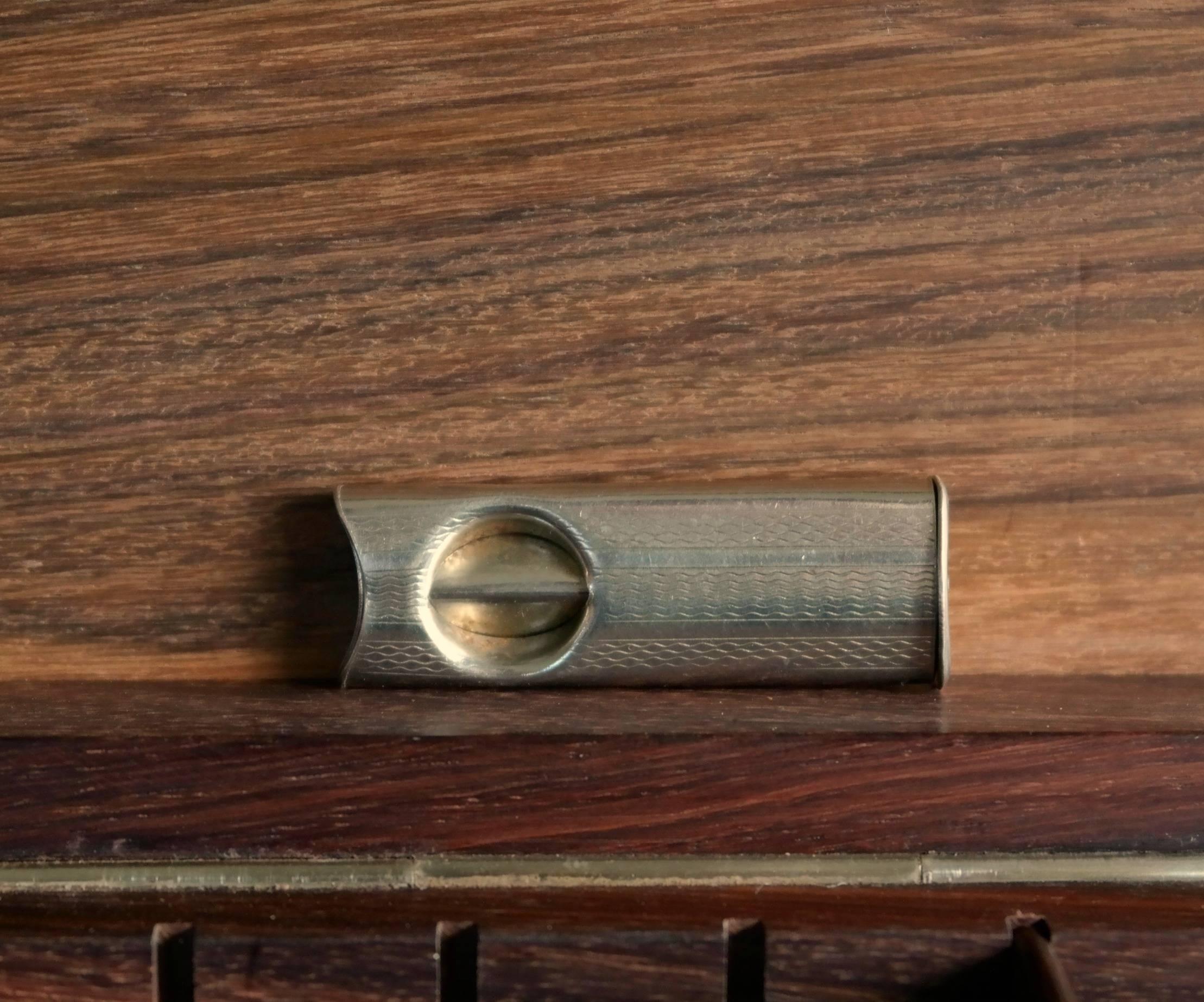 Danish Mid-Century Smokers Cigar Box in Rosewood In Excellent Condition In Bridgeport, CT