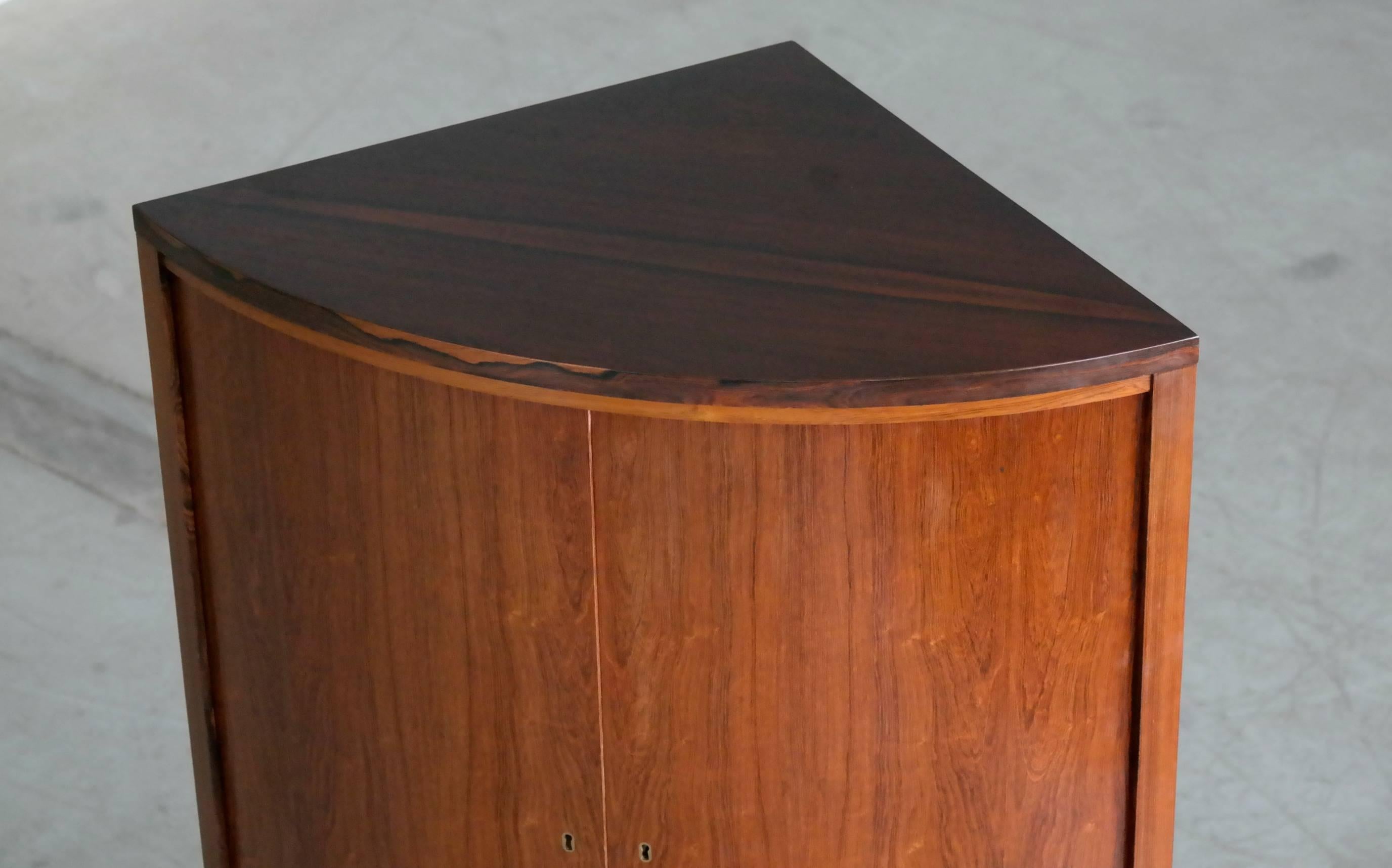 Mid-Century Modern Mid-Century Corner Cabinet Attributed to Frode Holm in Rosewood 