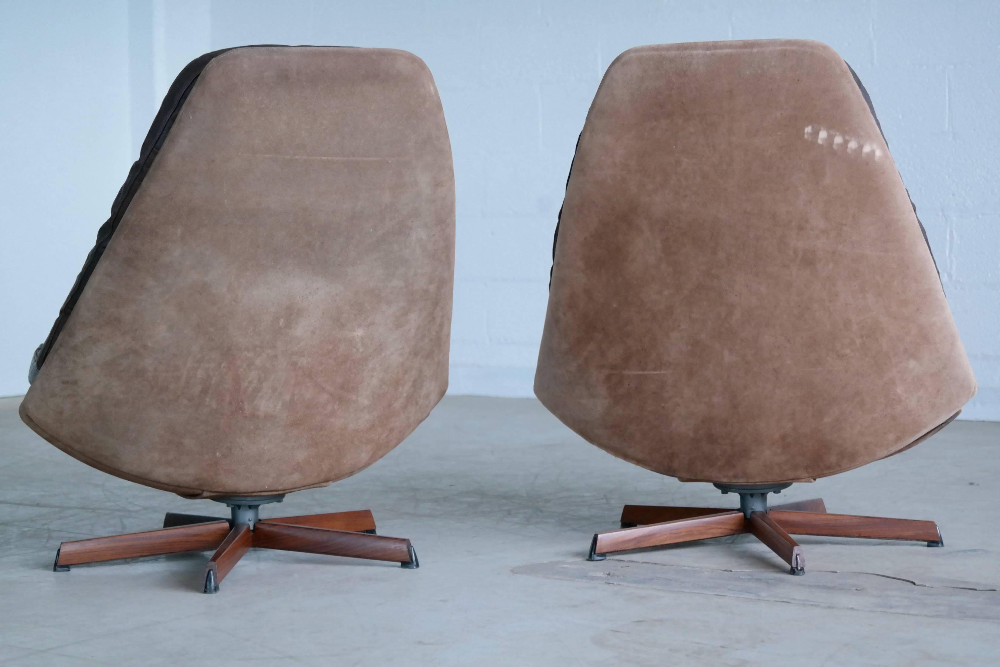 Madsen & Schubel Model MS68 Leather on Suede Swivel Lounge Chairs with Ottoman 2