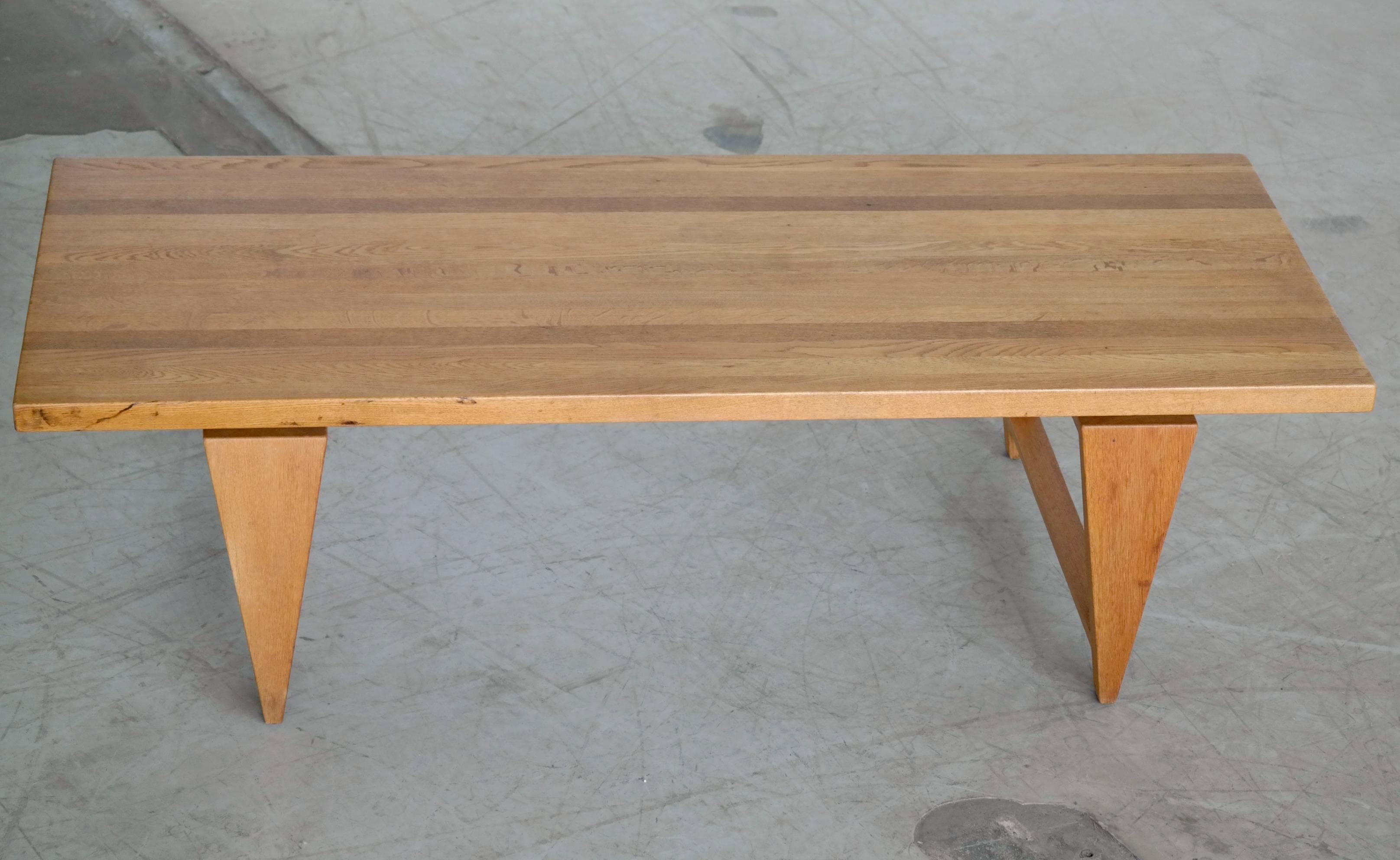 Danish Mid-Century Illum Wikkelsø Coffee Table in Solid Oak 1