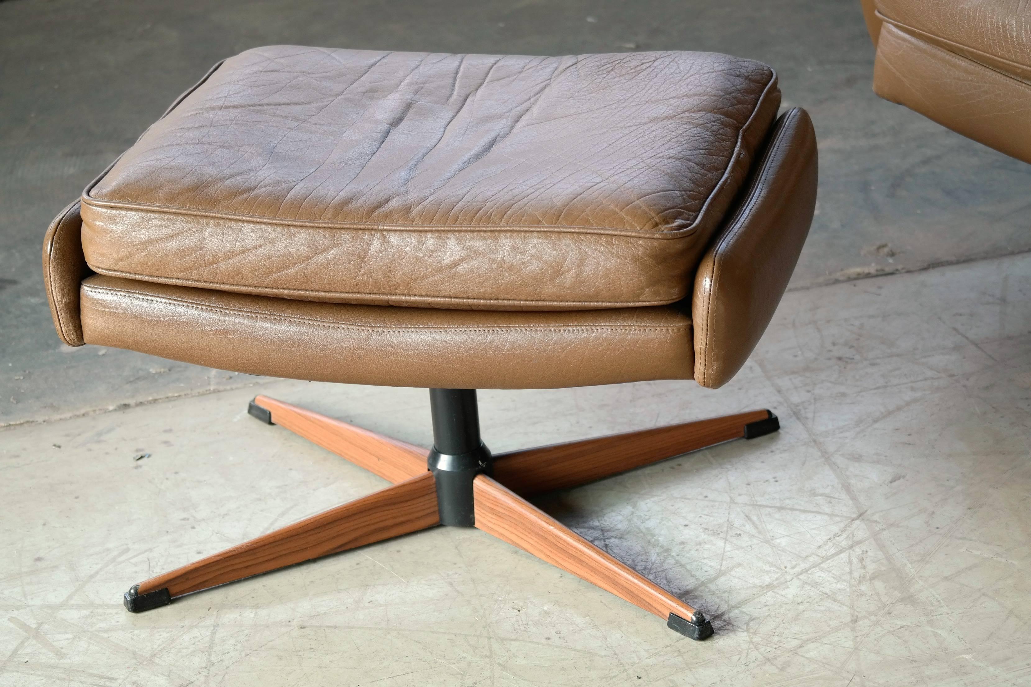 Steel Danish Mid-Century Leather Swivel Lounge Chair with Ottoman by Madsen & Schubel