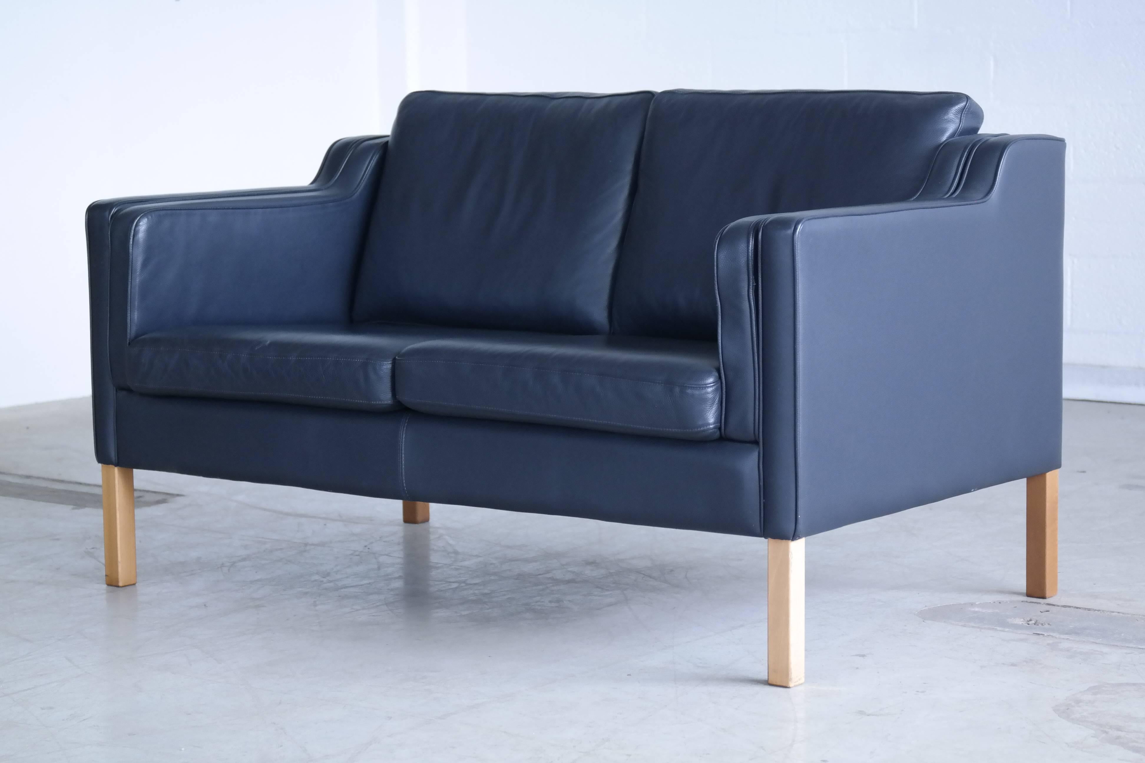 Mid-Century Modern Børge Mogensen Model 2212 Style Two-Seat Sofa in Dark Sapphire Leather by Stouby