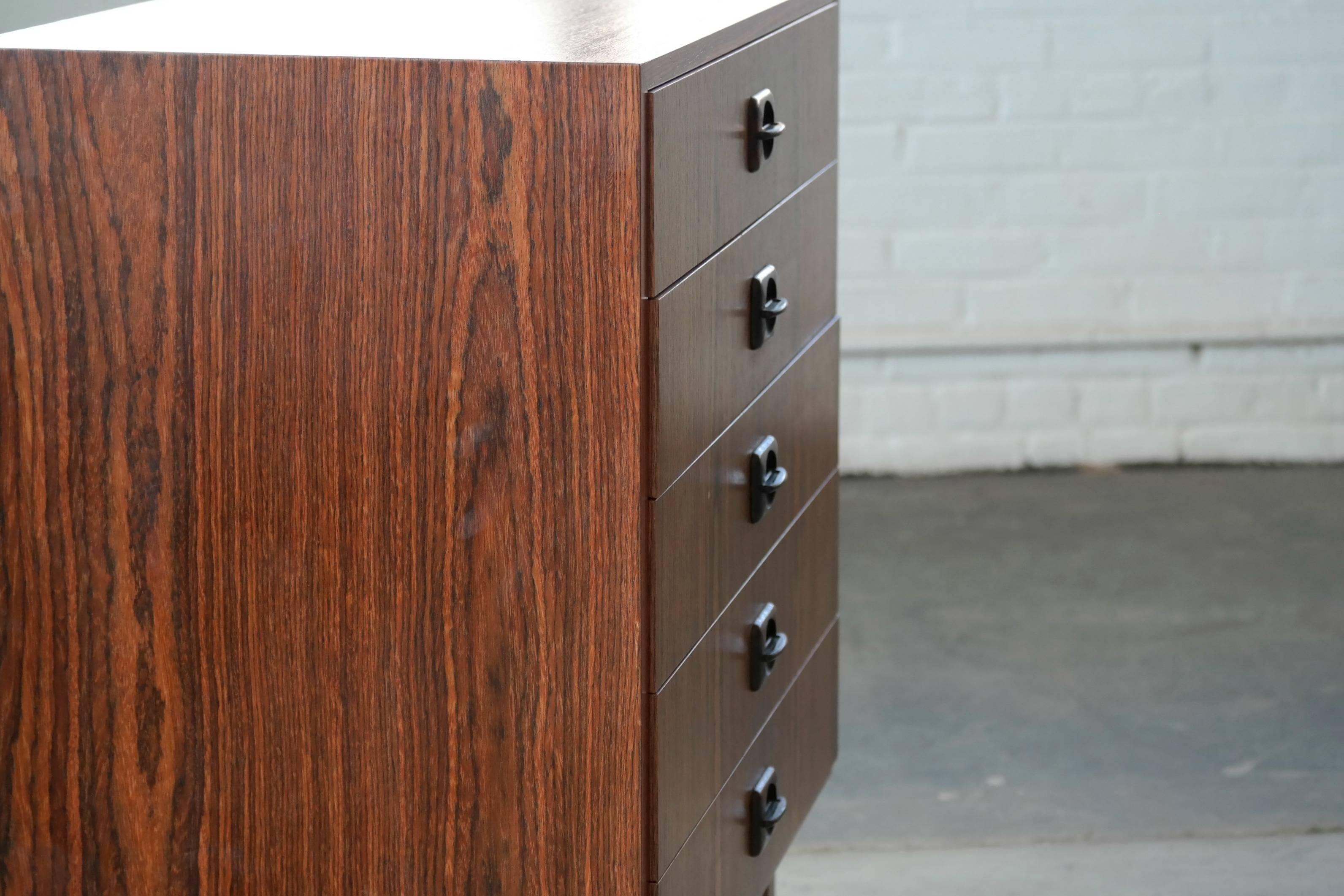 Illum Wikkelsø Style Medium Size Rosewood Dresser Danish, Mid-Century In Excellent Condition In Bridgeport, CT