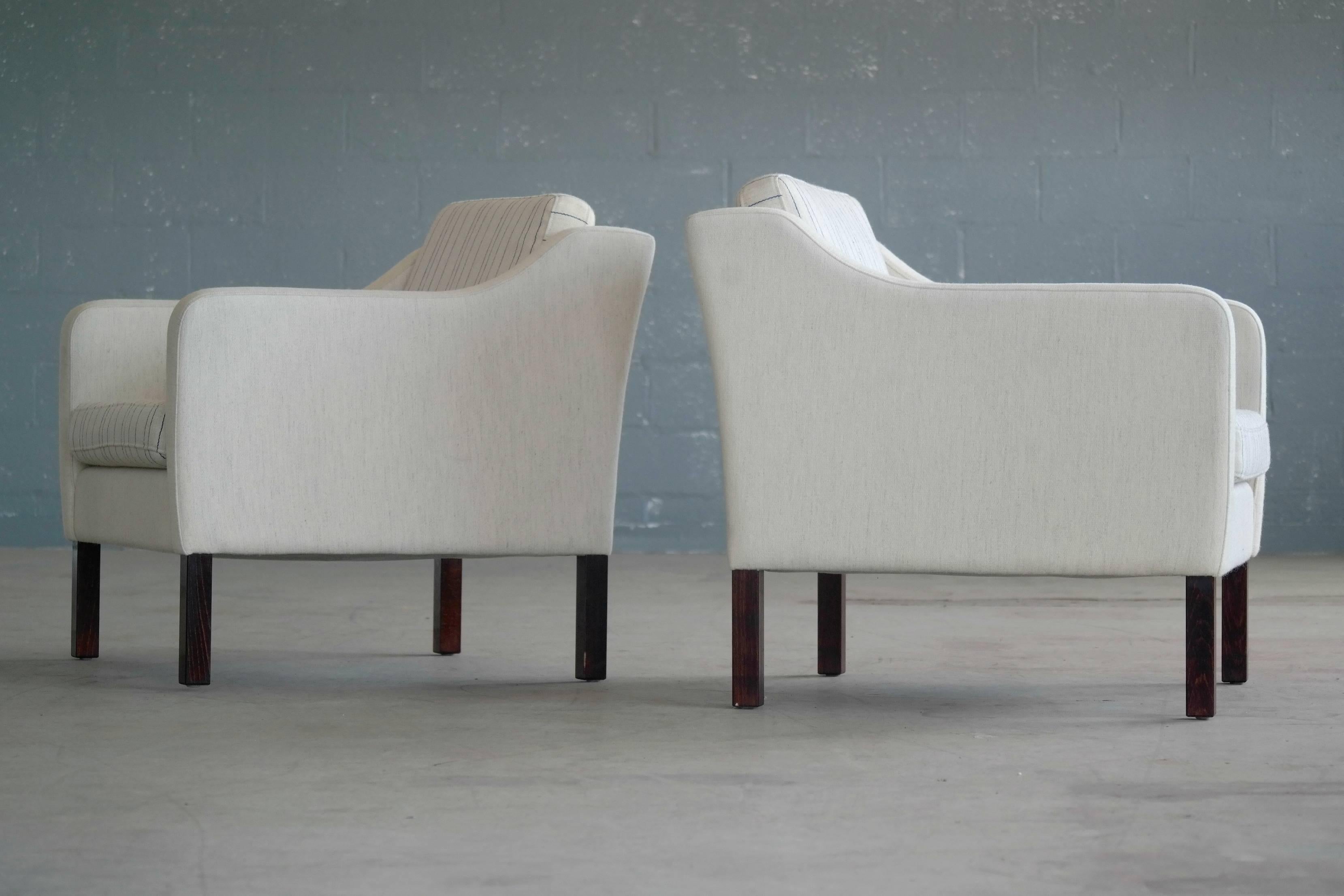 Borge Mogensen Style Lounge Chairs Model 2421 in White Wool by Mogens Hansen 1
