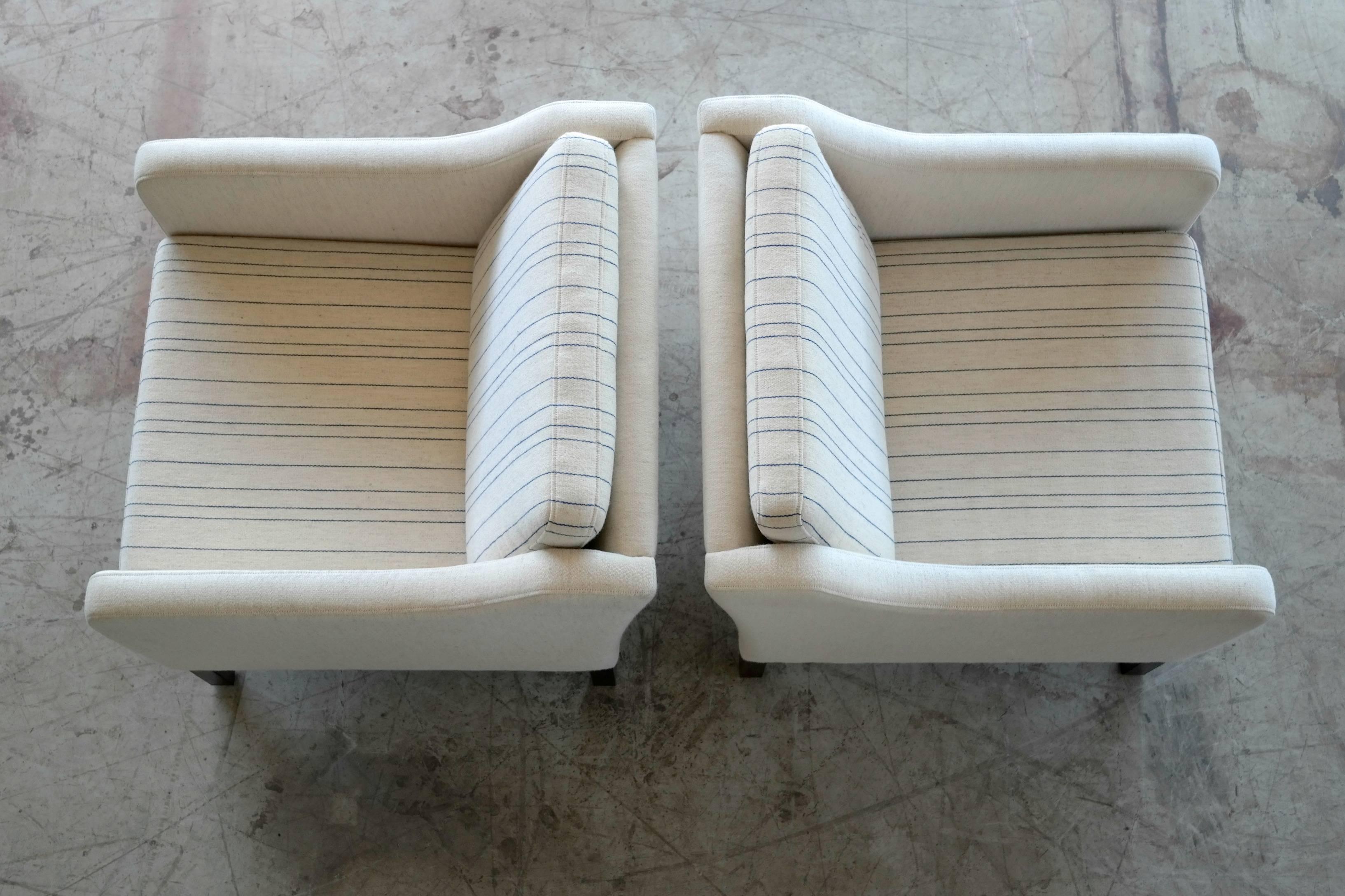Borge Mogensen Style Lounge Chairs Model 2421 in White Wool by Mogens Hansen 4