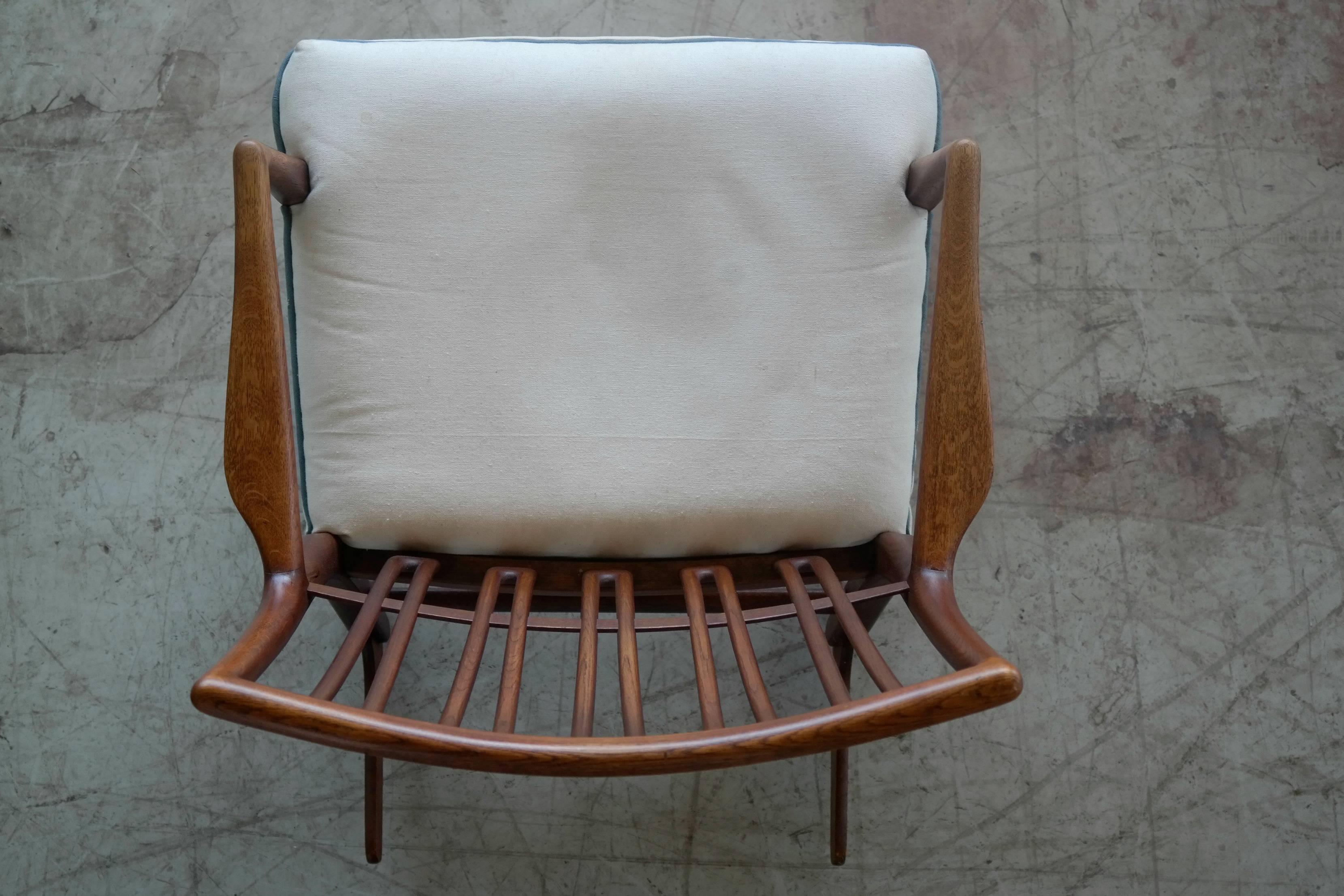 Mid-Century Modern Hans Wegner Ml-33 Rocking Chair in Teak for Mikael Laursen