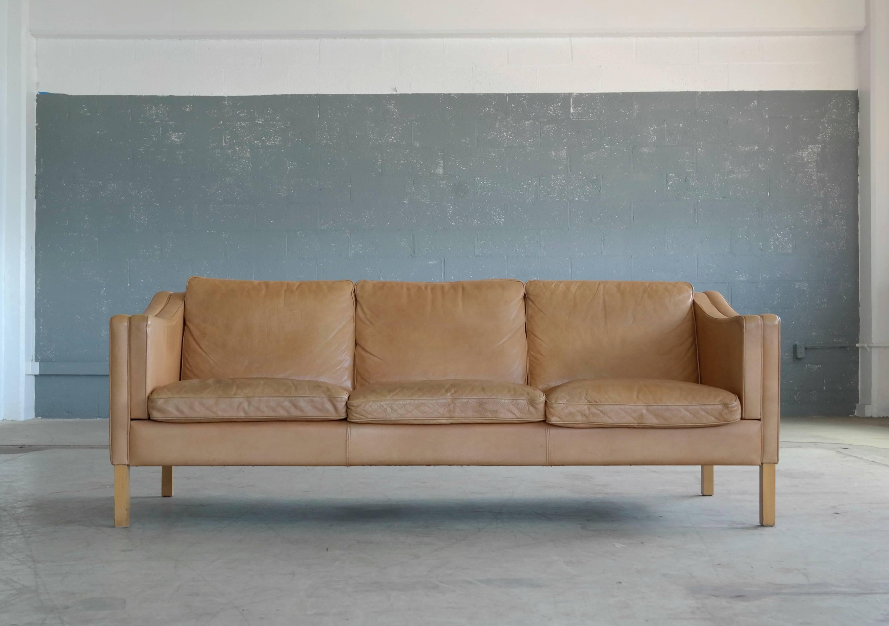 Late 20th Century Børge Mogensen Style Three-Seat Sofa Model 2213 in Tan Leather by Stouby Mobler