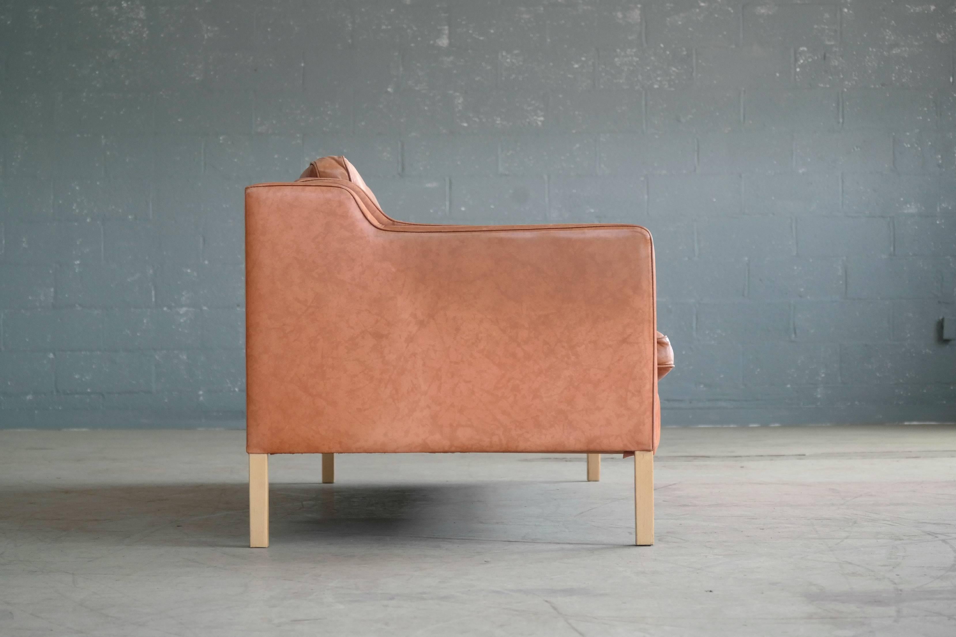 Mid-20th Century Børge Mogensen Style Sofa Model 2213 in Light Cognac Leather by Stouby Mobler
