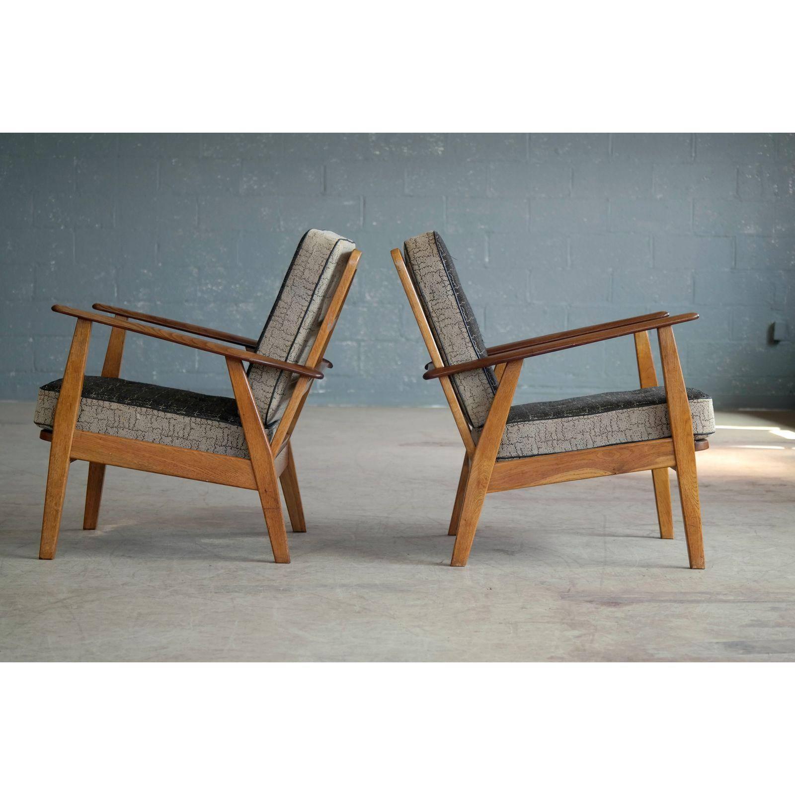 Oak Pair of Danish Hans Wegner Style Midcentury Easy Chairs in Teak