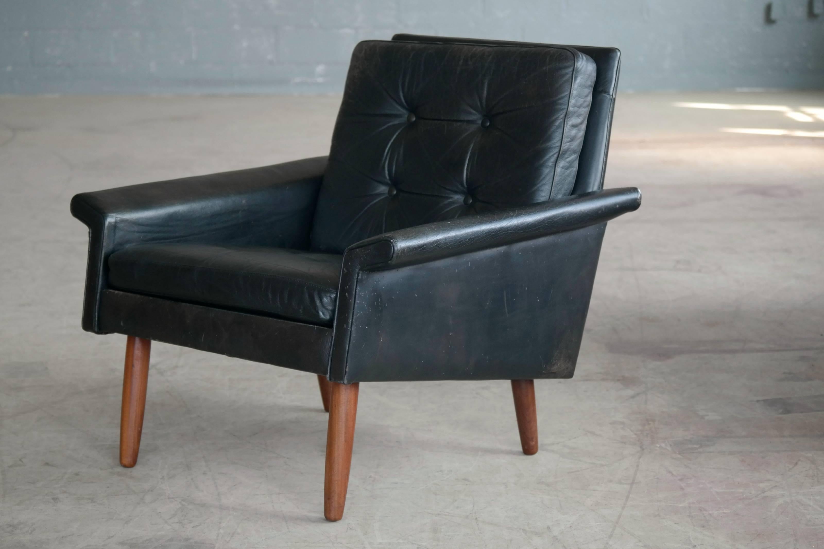 Danish Illum Wikkelsø Style Easy Chair in Black Leather and Teak Denmark, 1960s
