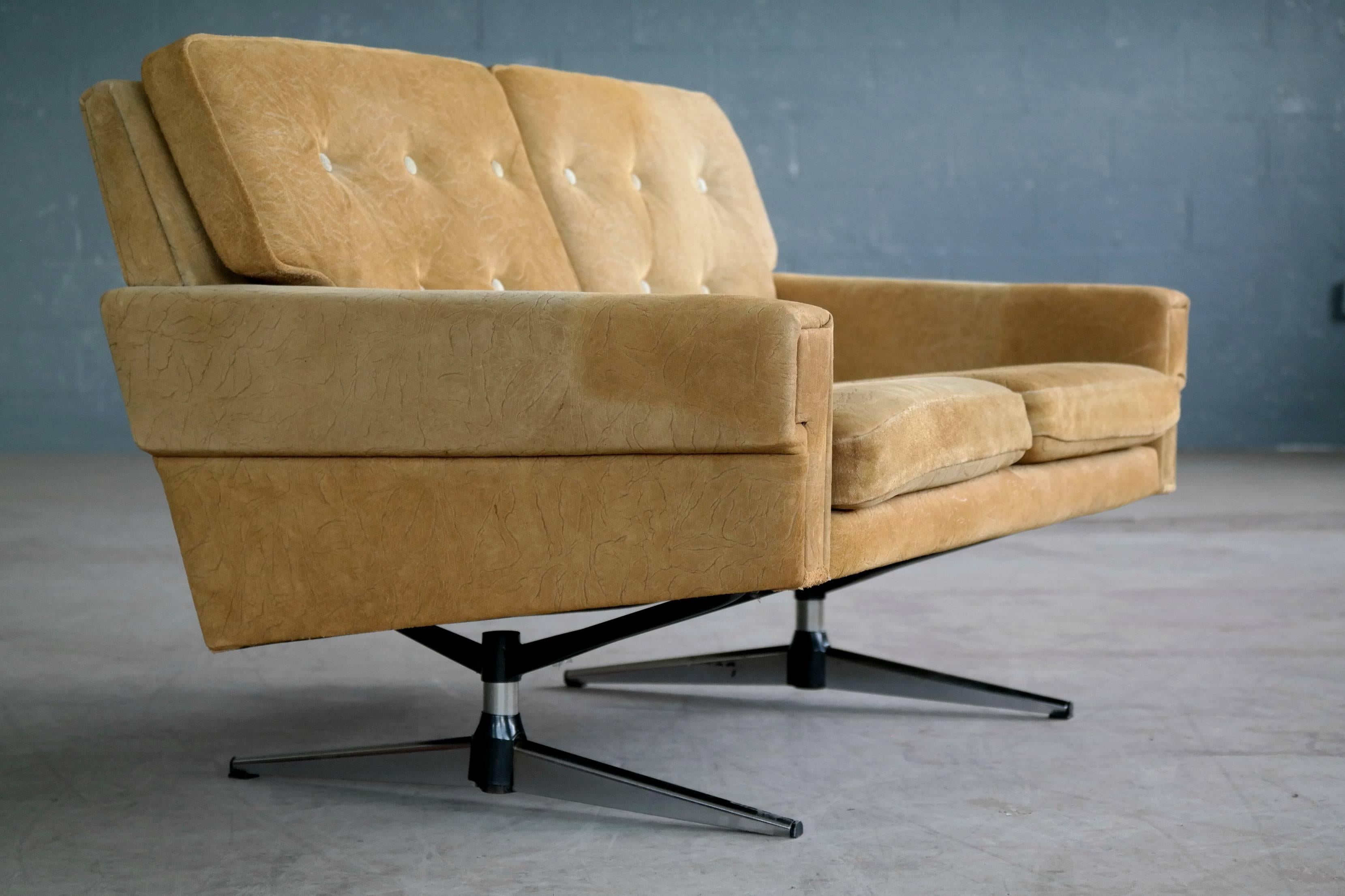 Mid-20th Century Svend Skipper Attributed Airport-Style Two-Seat Sofa or Settee in Suede