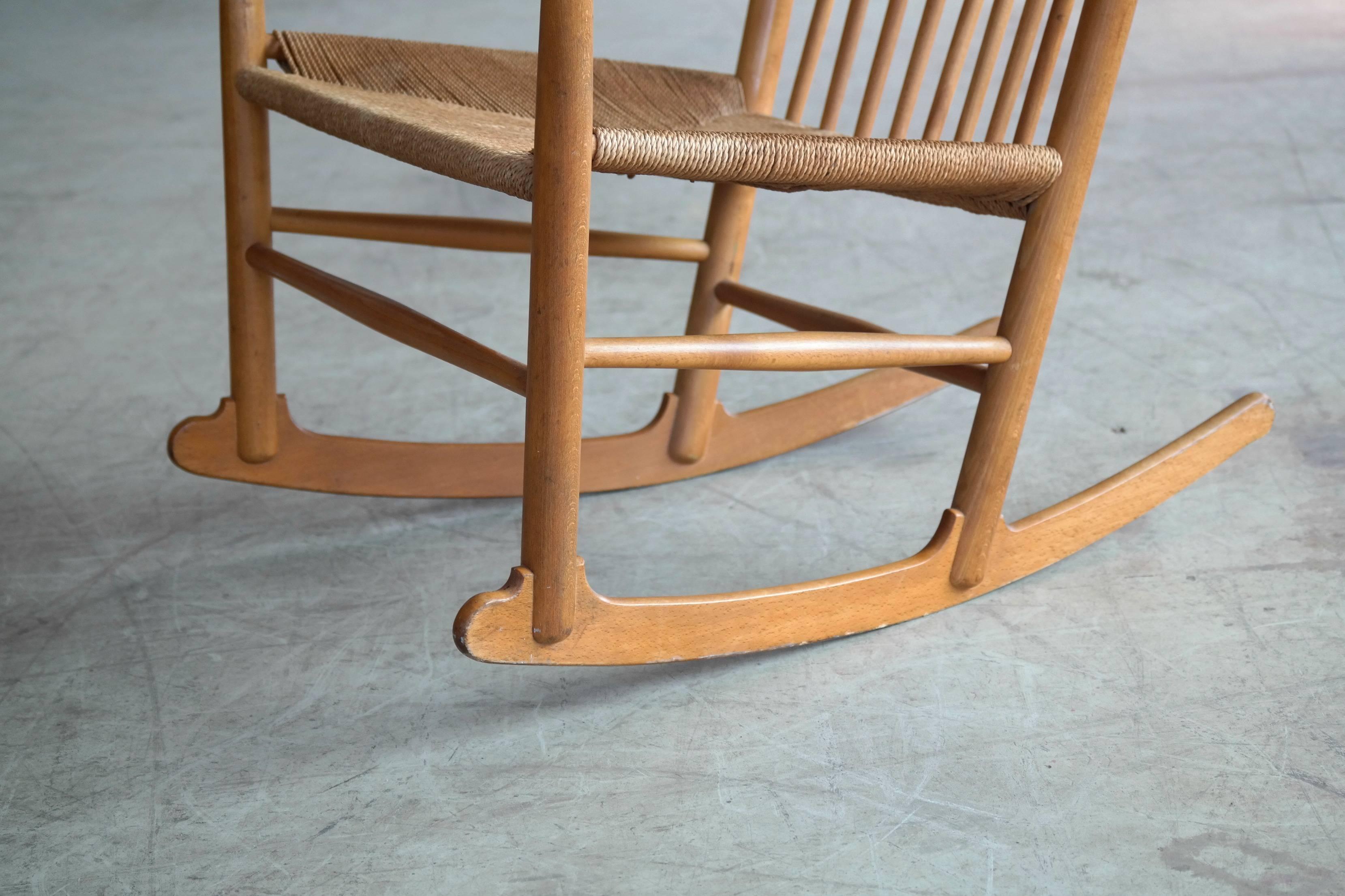 Danish Hans Wegner J16 Rocking Chair in Beech and Papercord Made for FDB Møbler