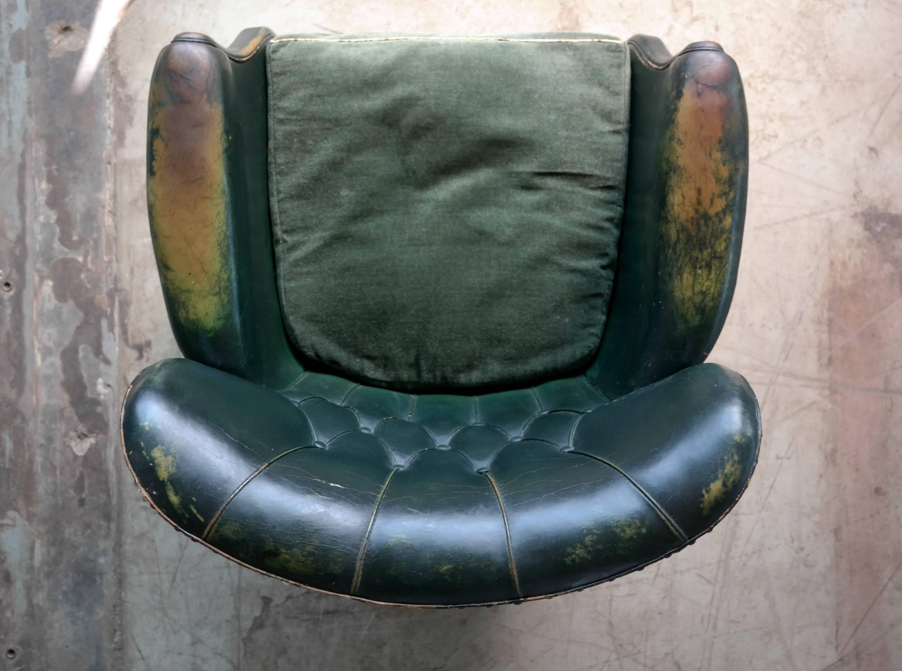 Mid-20th Century Danish 1930s Small Scale Club Chair in Tufted Patinated Green Leather