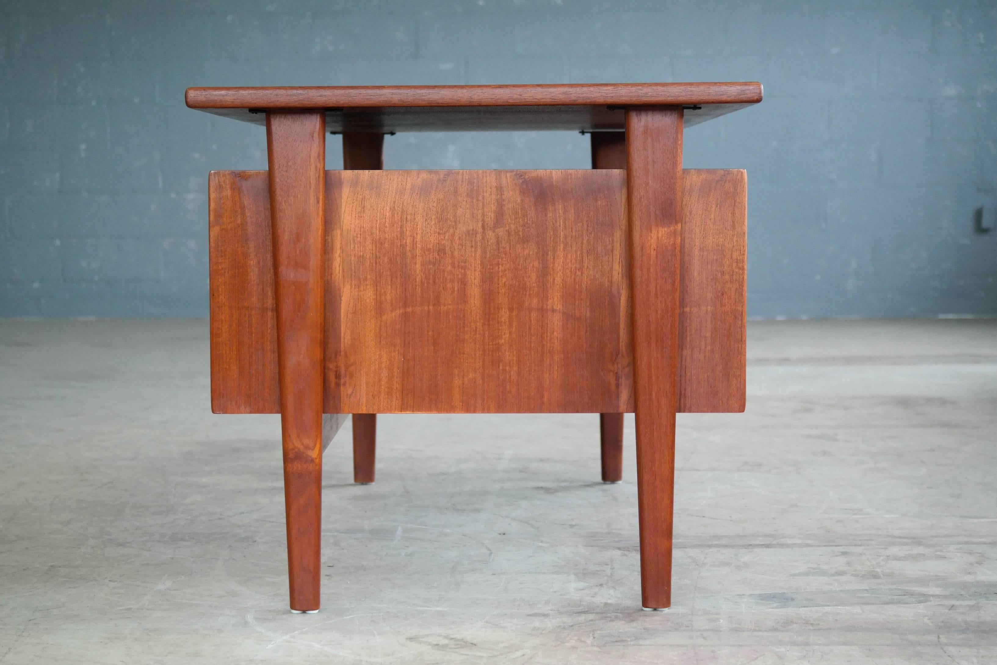 Executive Teak Desk Model FM 60 by Kai Kristiansen for Feldballes Møbelfabrik 2