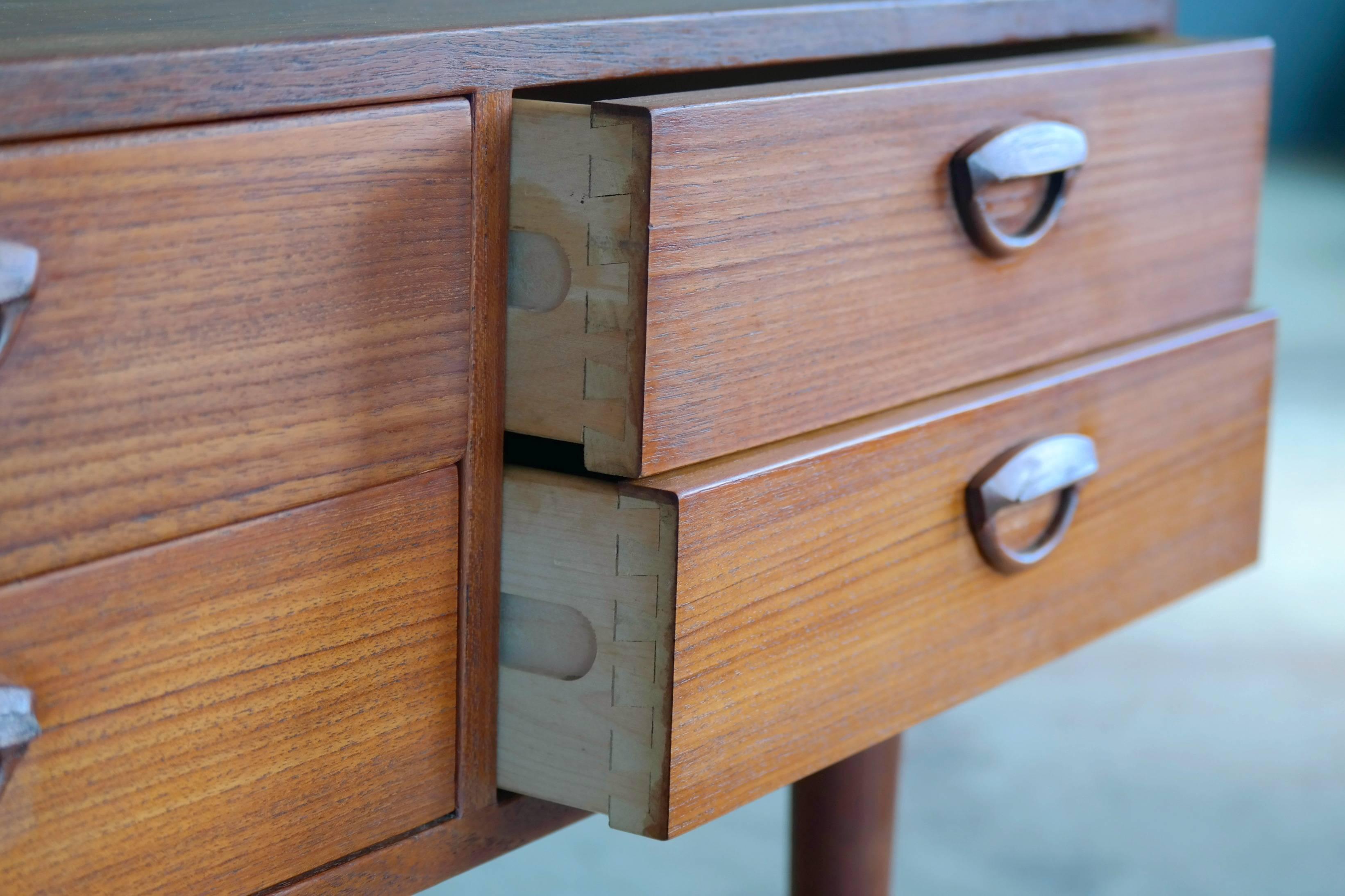 Scandinavian Modern Kai Kristiansen Small Teak Console or Dresser for Feldballes Mobelfabrik, 1960s