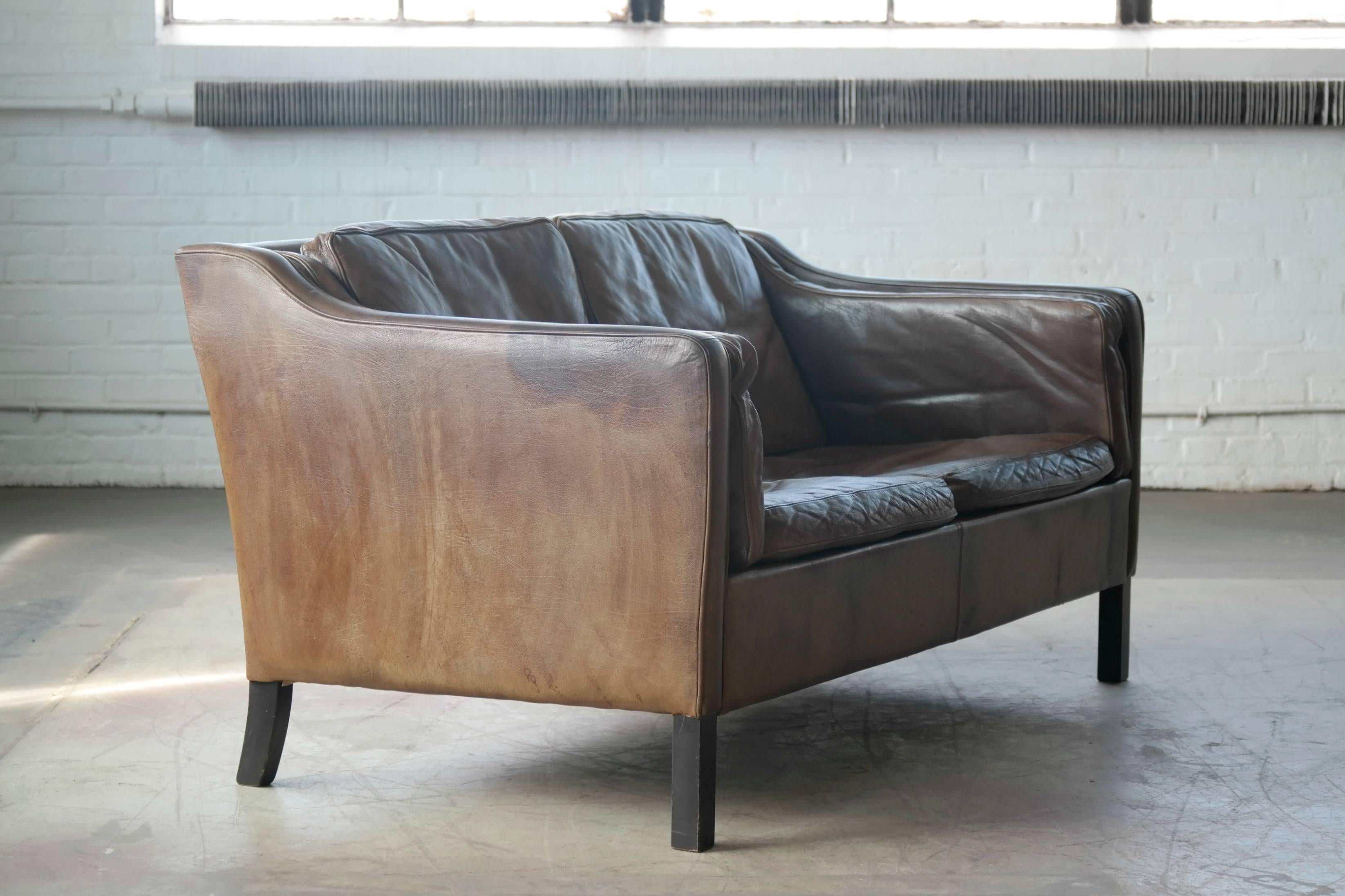 Mid-20th Century Borge Mogensen Style Two-Seat Sofa in Patinated Buffalo Leather by Mogens Hansen