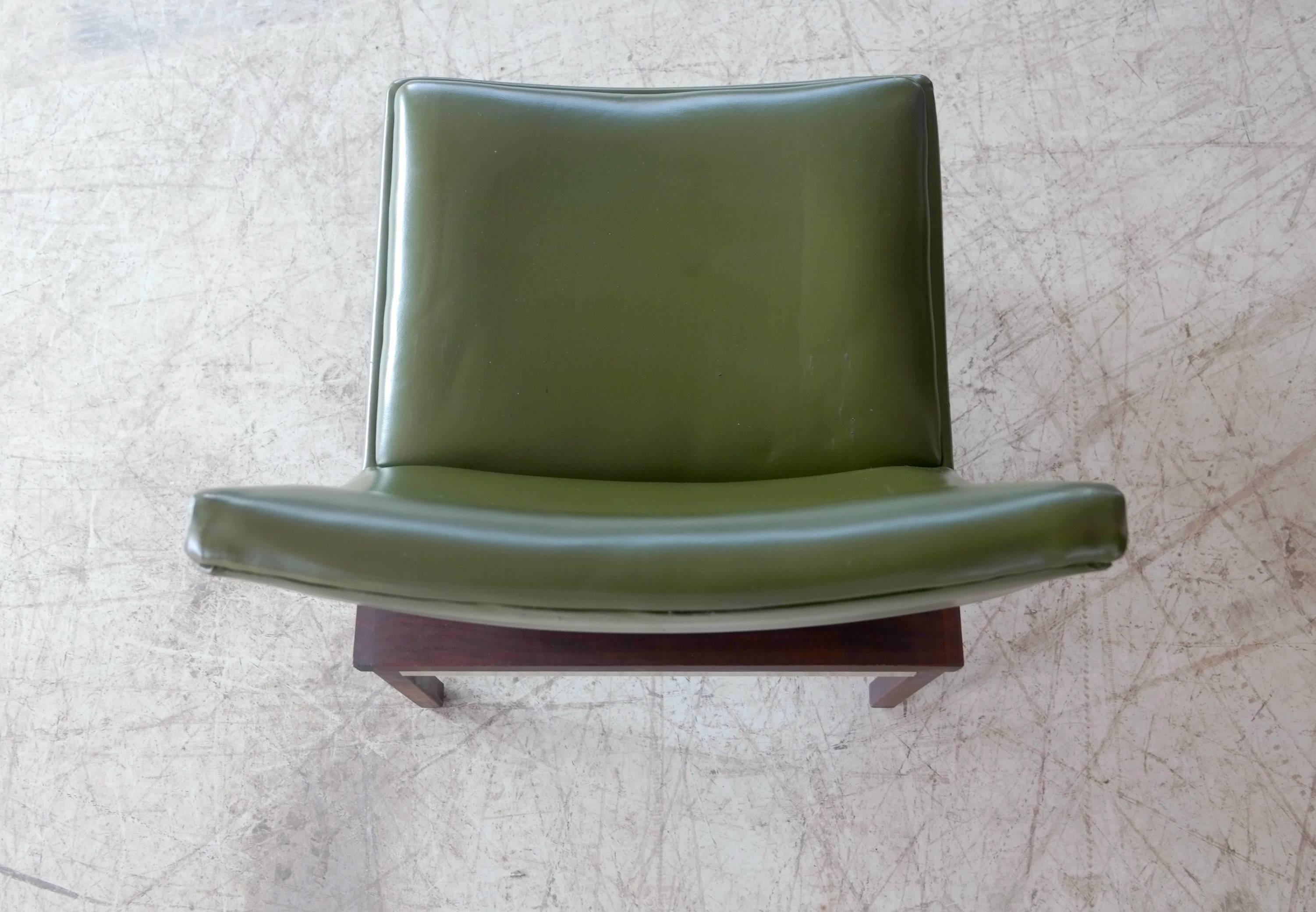 Arthur Umanoff Walnut and Aluminum Lounge Chair for Madison Furniture, 1950s 3
