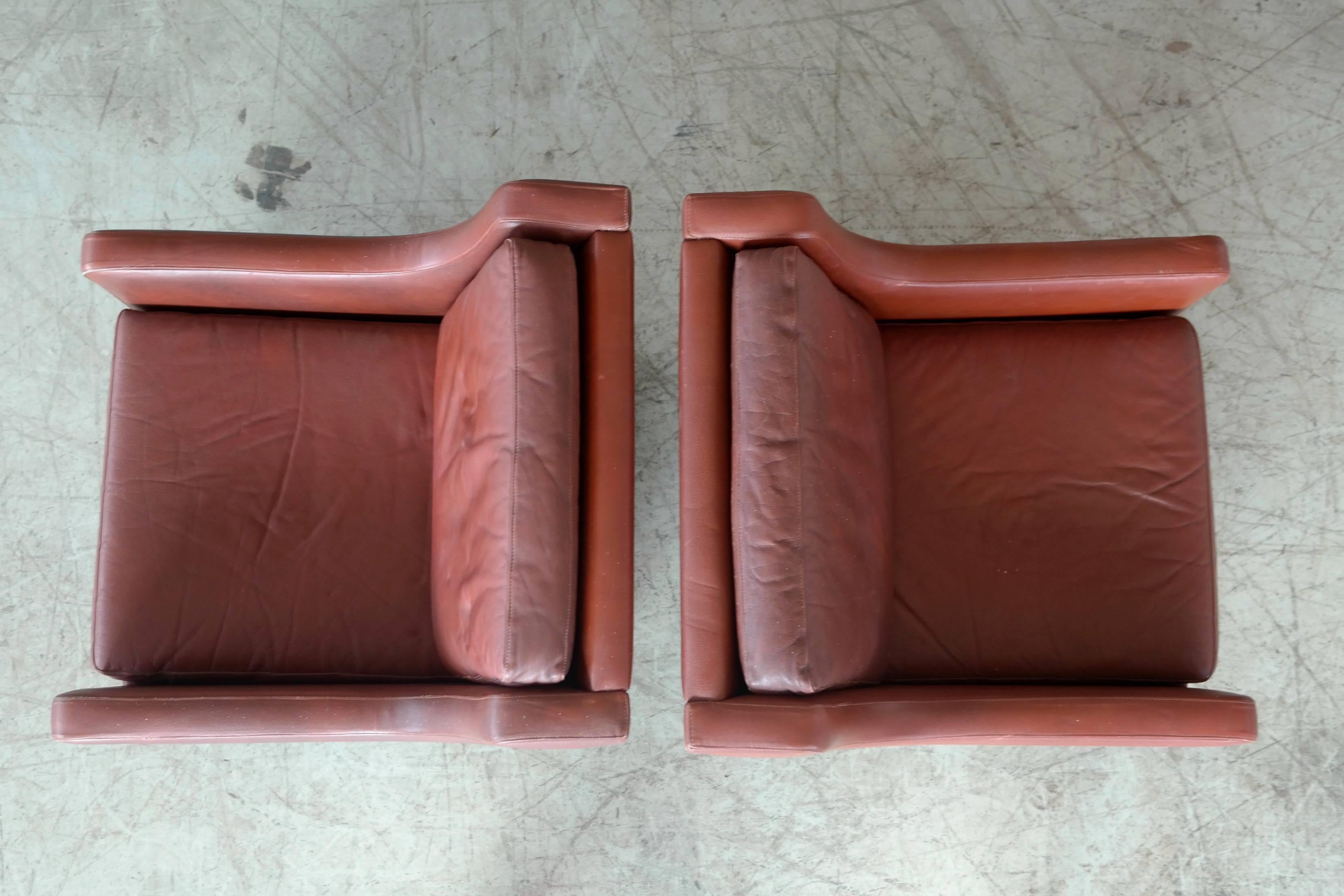 Pair of Danish Børge Mogensen Style Lounge Chairs in Red Brown Leather 2