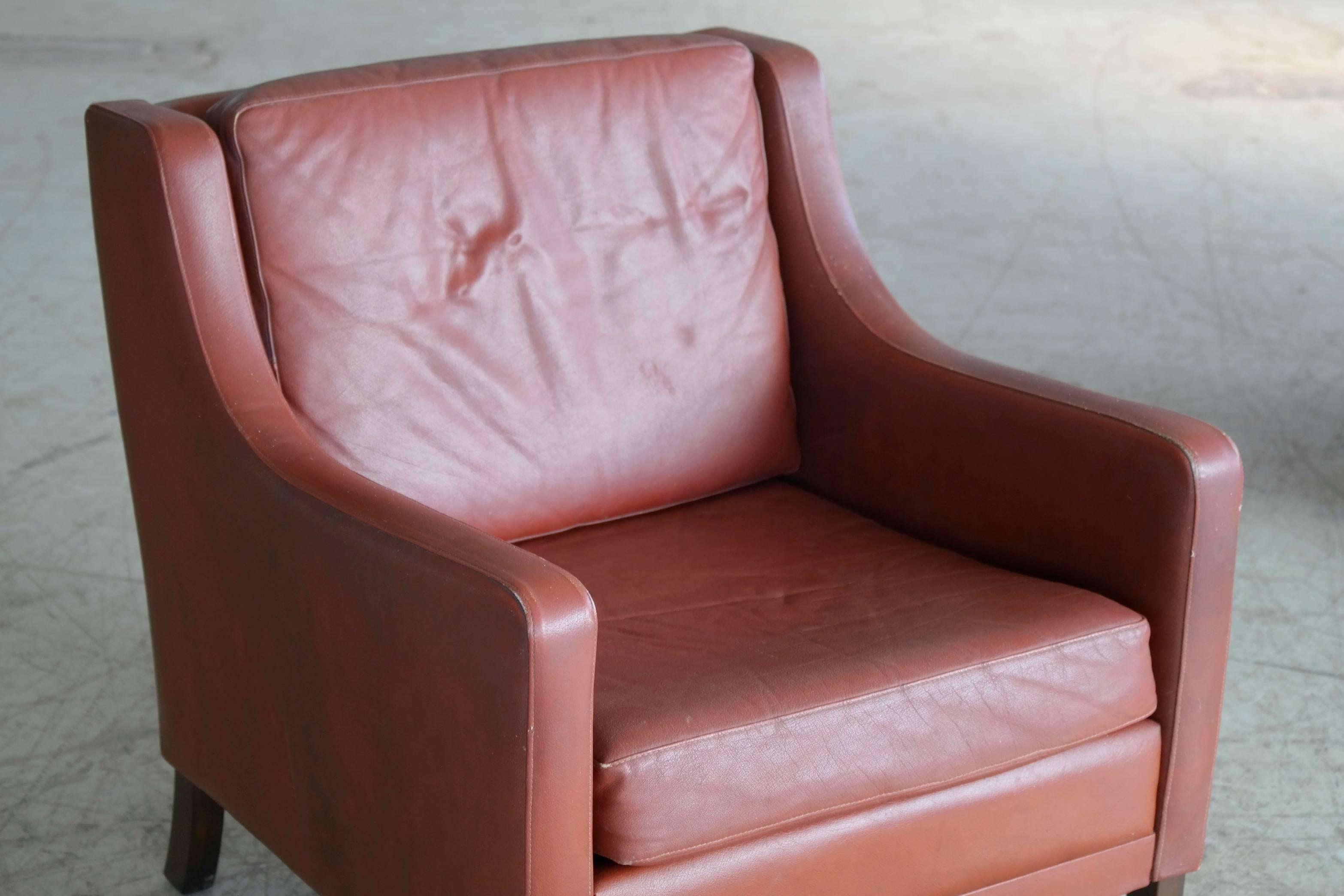 Pair of Danish Børge Mogensen Style Lounge Chairs in Red Brown Leather 4