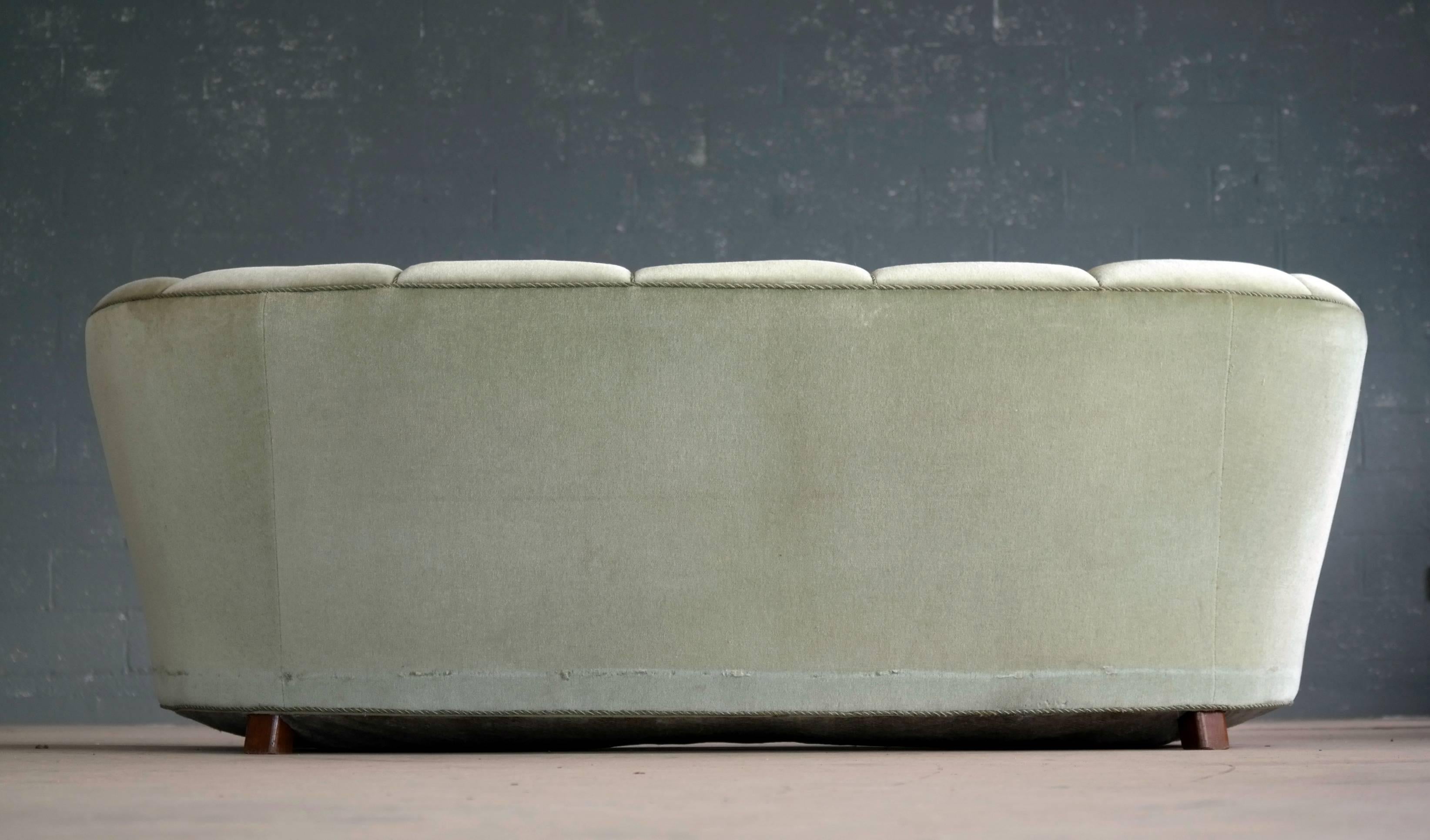 Banana Form or Curved Sofa by Slagelse Mobelvaerk in the Manner of Viggo Boesen 2
