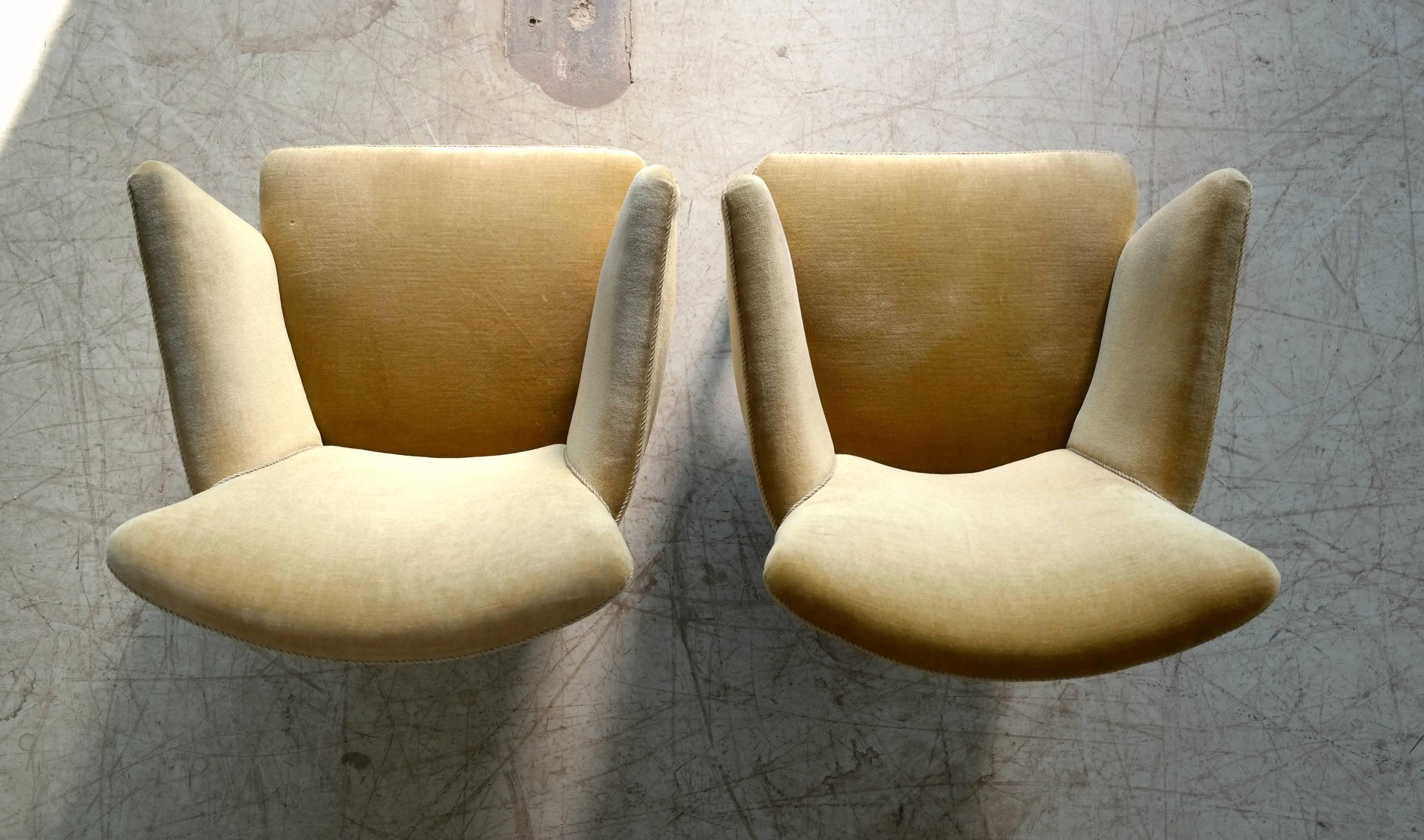 Pair of Fritz Hansen Style Small Scale Lounge Chairs Danish, Midcentury 3