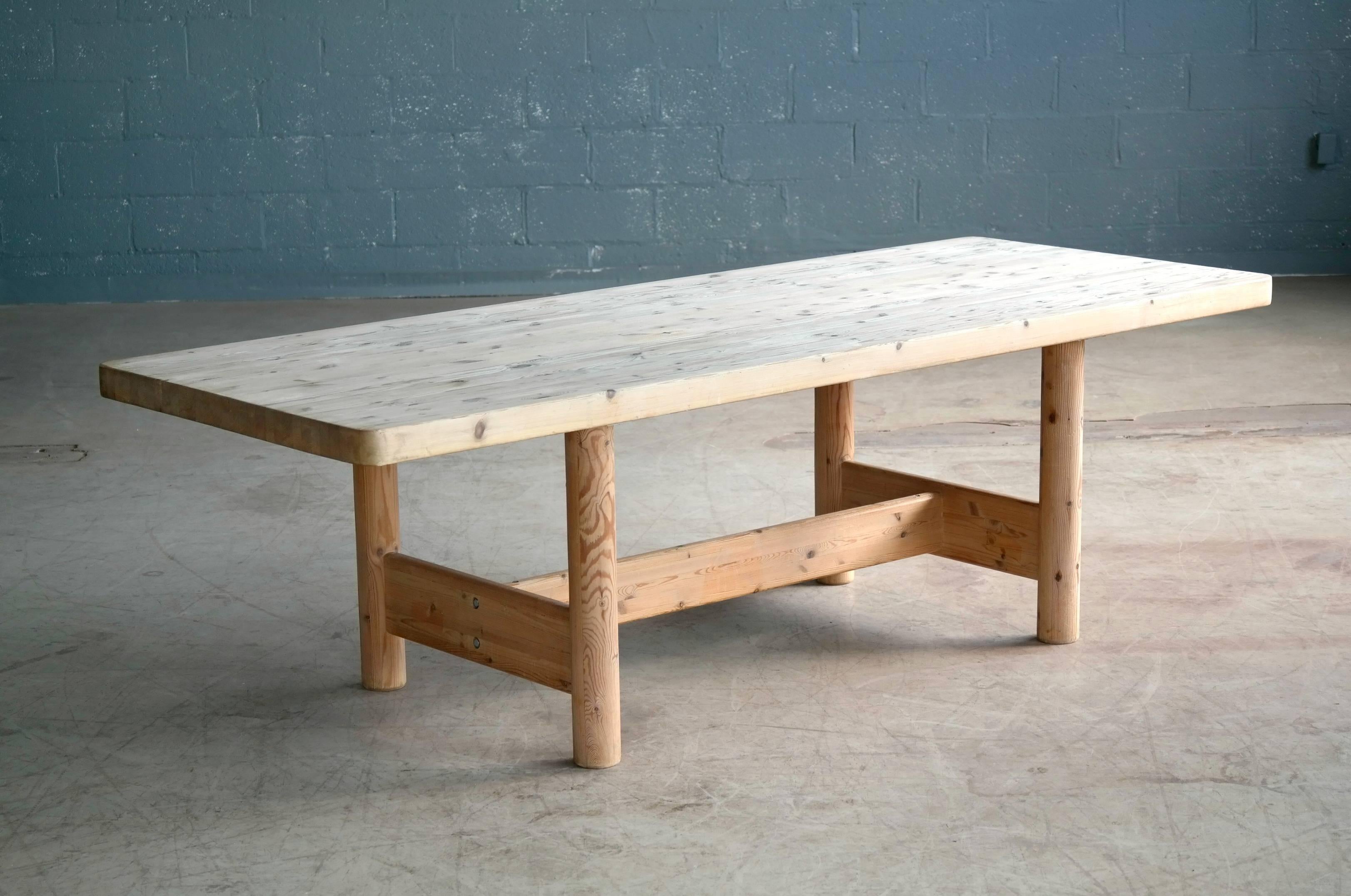 Børge Mogensen Style Long Dining Table in Pine, Danish, Midcentury In Excellent Condition In Bridgeport, CT