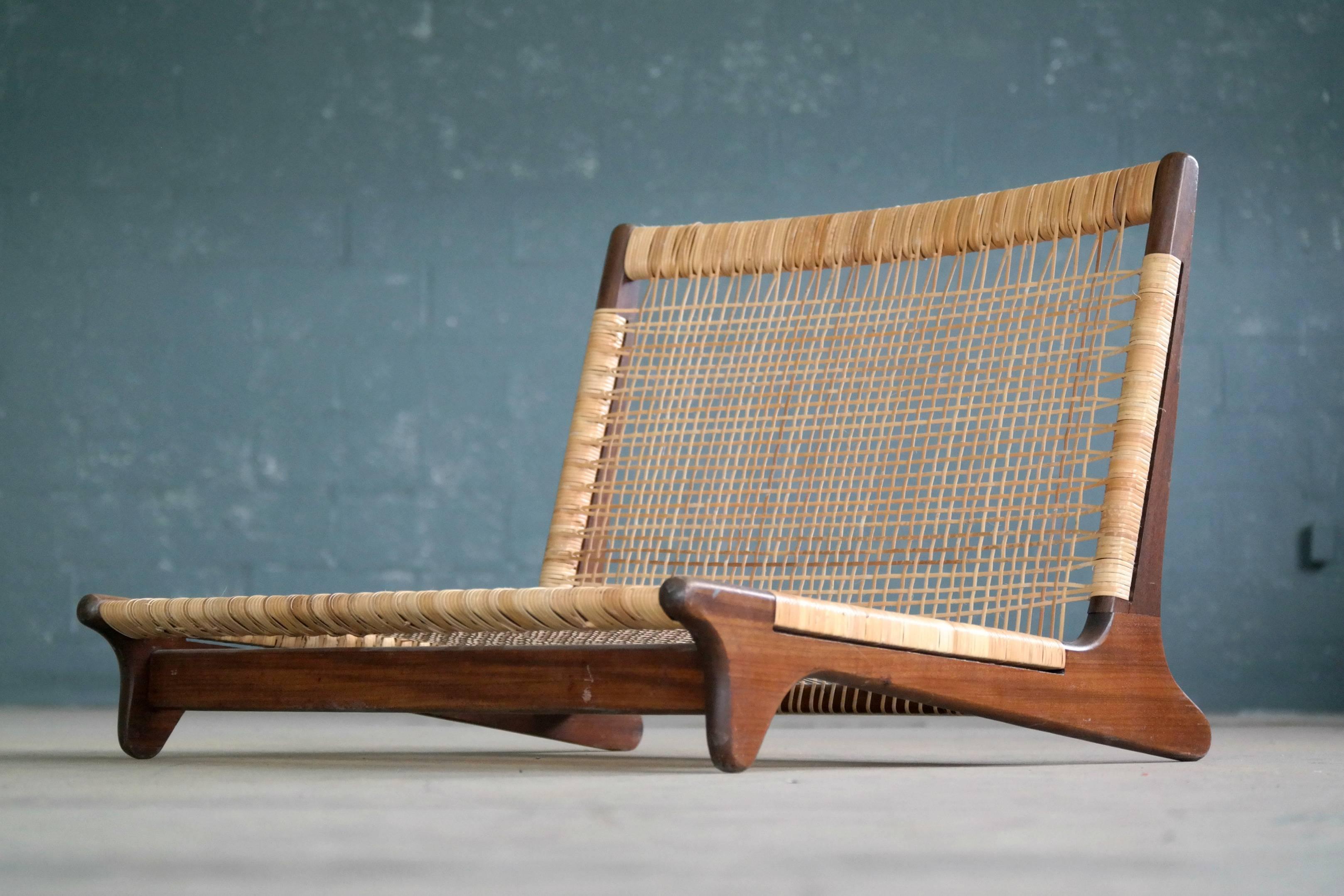 Mid-Century Modern Hans Olsen Paire de chaises Tatami de style japonais en teck et cannage pour Bramin