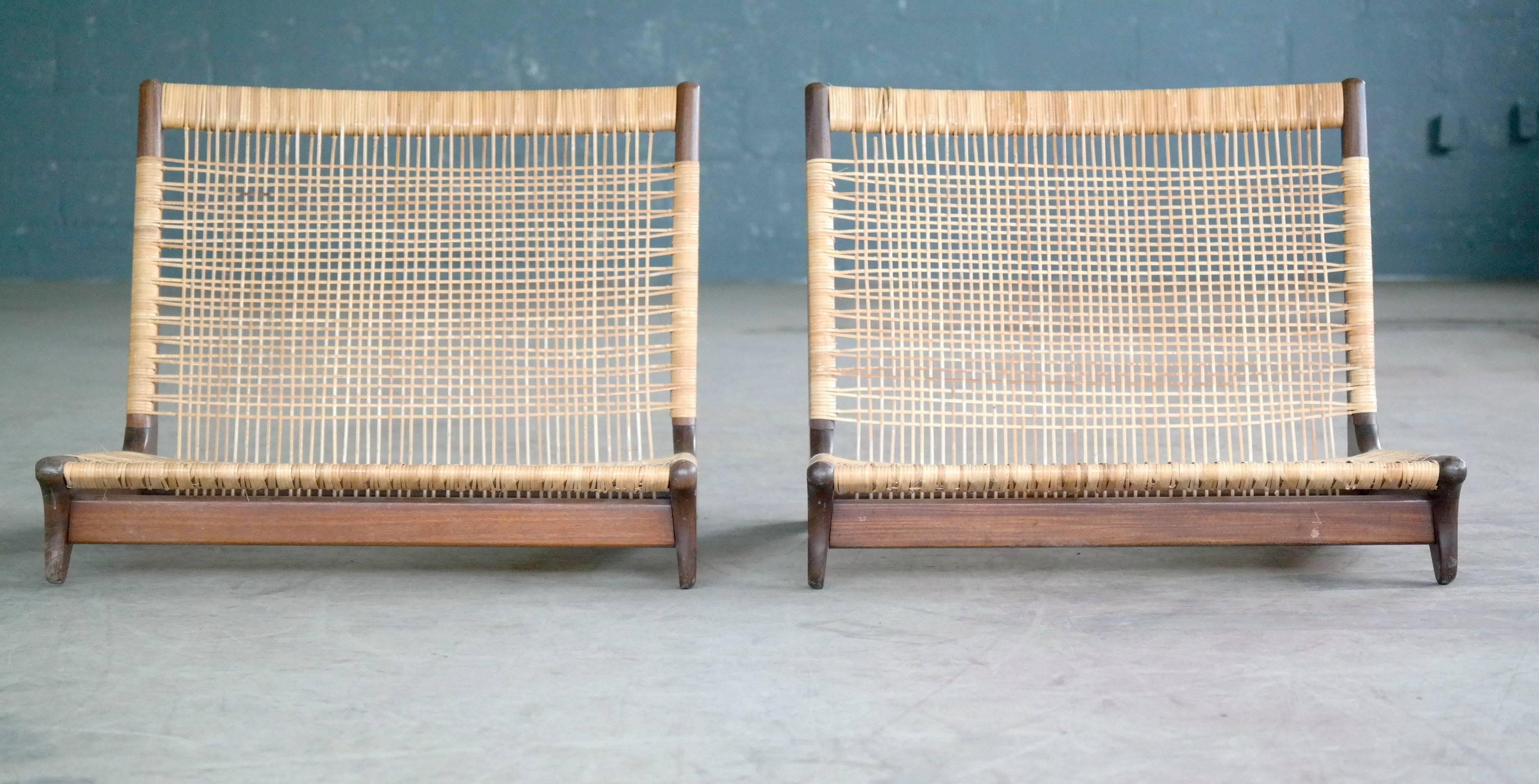 Canne Hans Olsen Paire de chaises Tatami de style japonais en teck et cannage pour Bramin