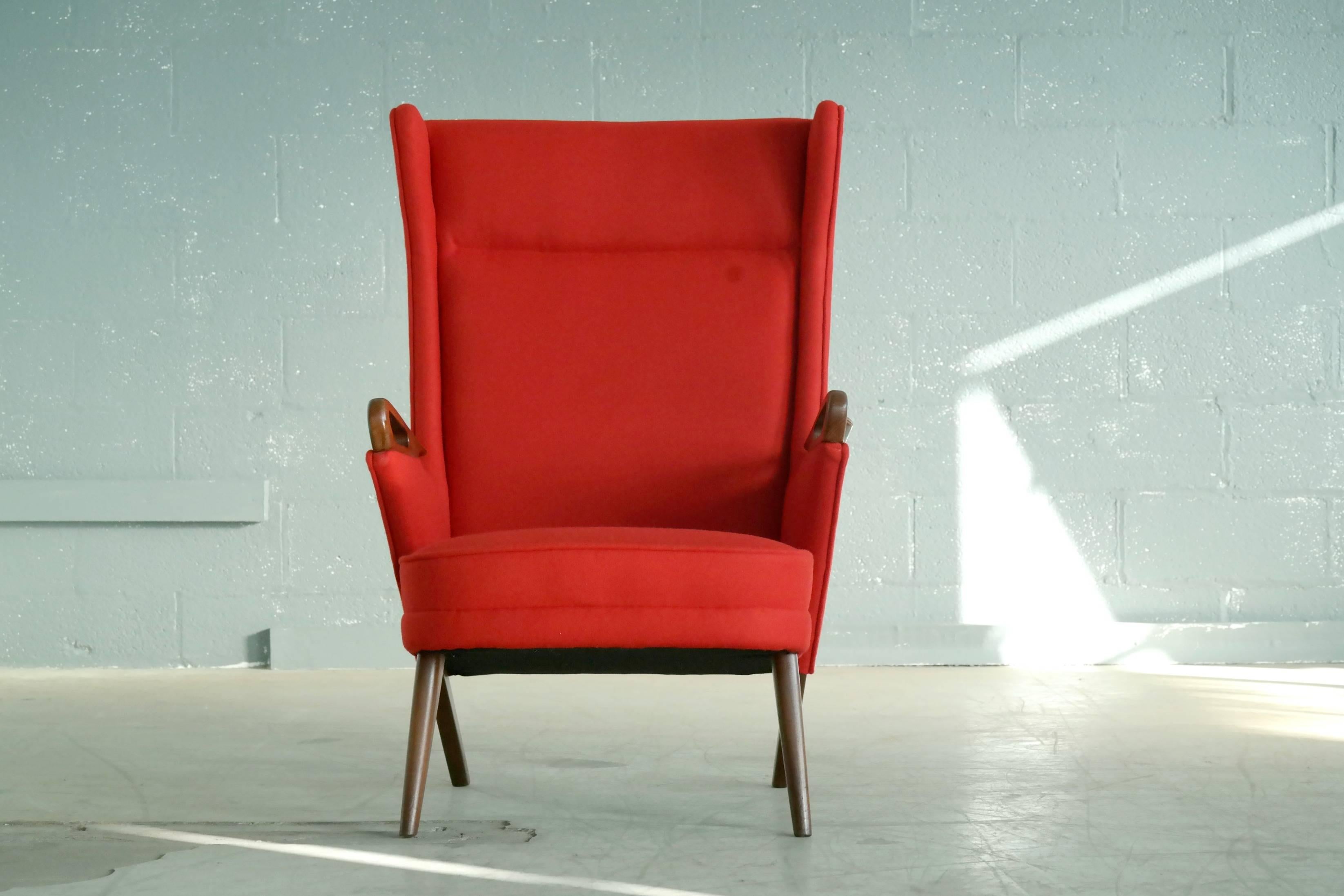 Mid-Century Modern Svend Skipper Attribué 1950s Papa Bear Style Lounge Chair