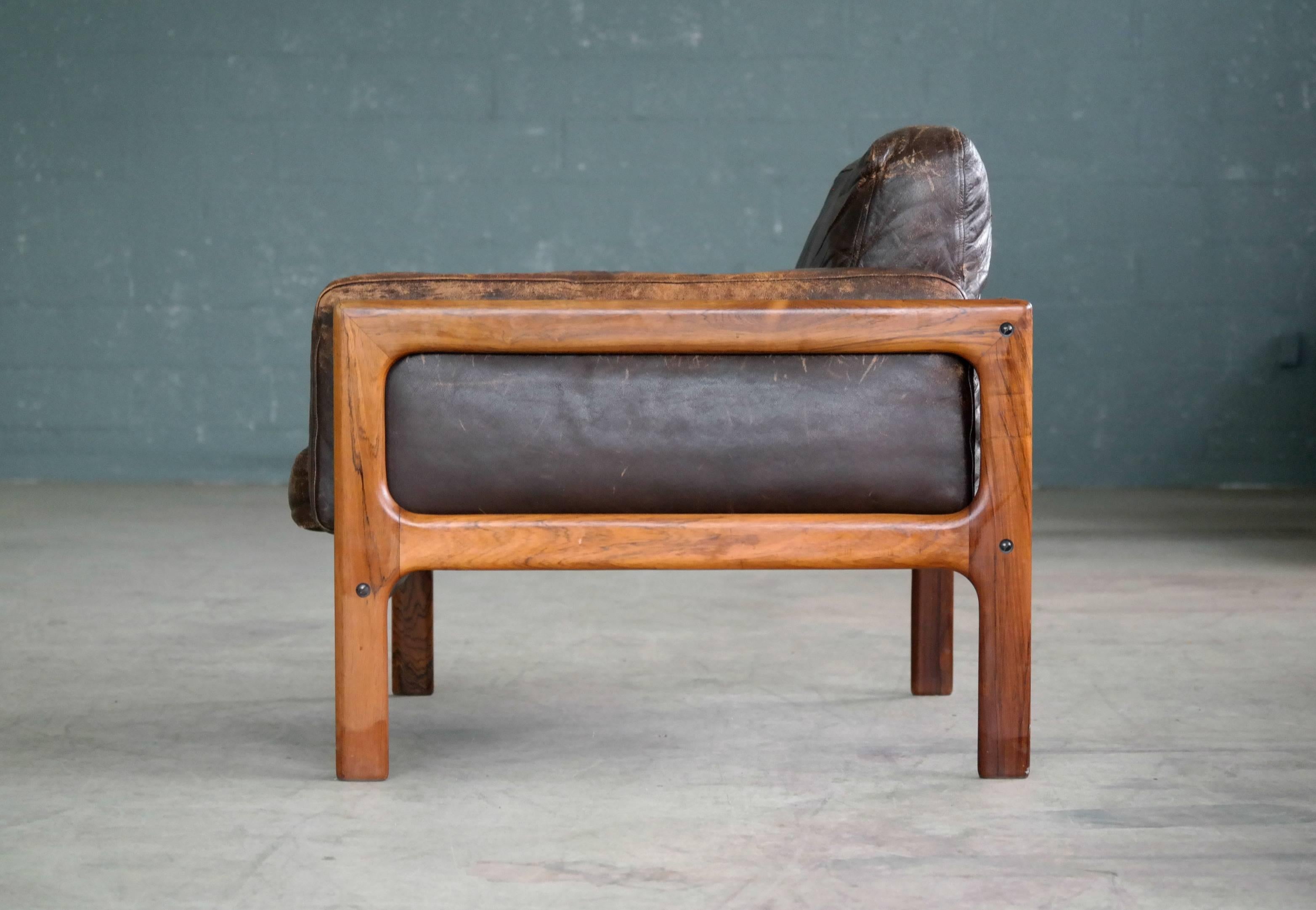 Arne Wahl Iversen Pair of Easy Chairs in Rosewood and Leather for Komfort Mobler 1