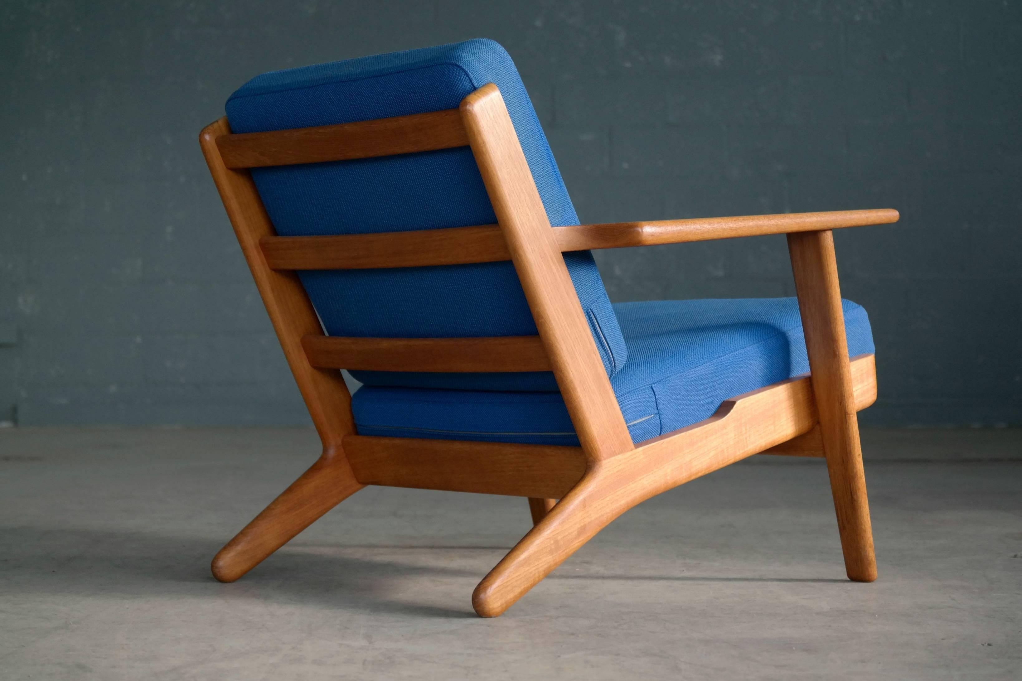 Danish Hans Wegner Low Back Lounge Chair Model GE-290 in Oak and Wool for GETAMA