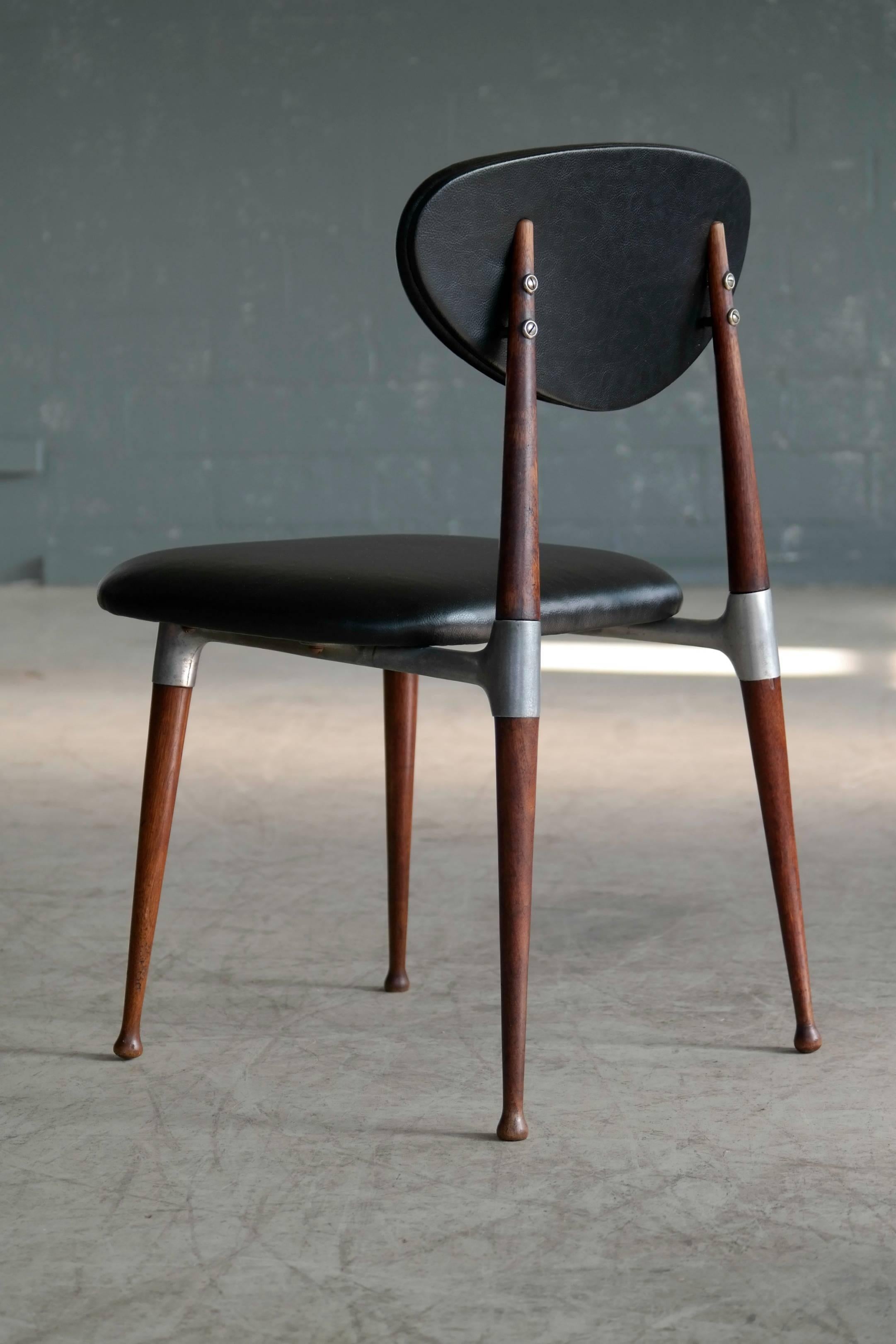 Dan Johnson Four Dining Chairs in Walnut and Aluminum for Shelby Williams 1