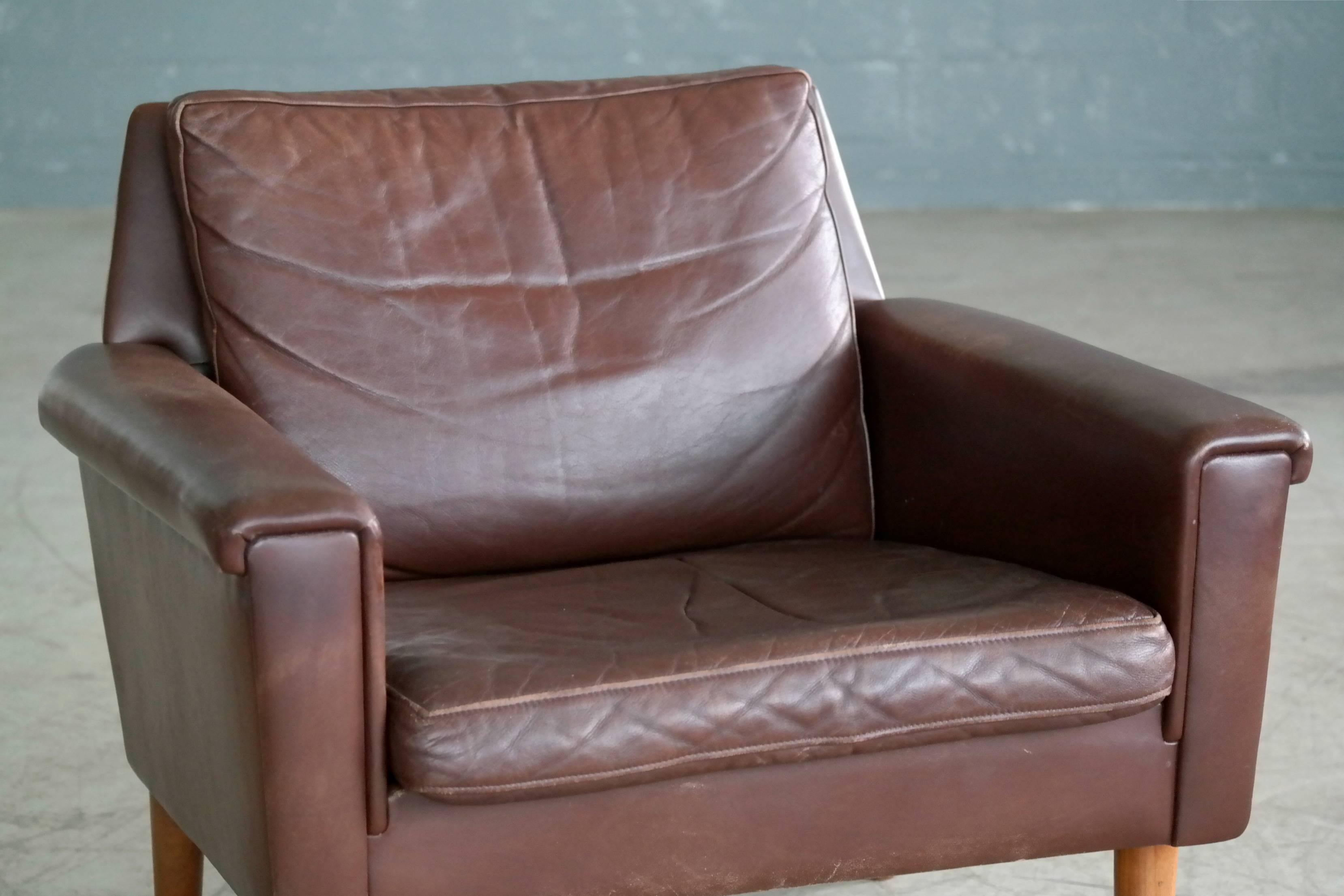 Mid-Century Modern Georg Thams Classic Easy Chair in Chestnut Colored Leather, 1960s