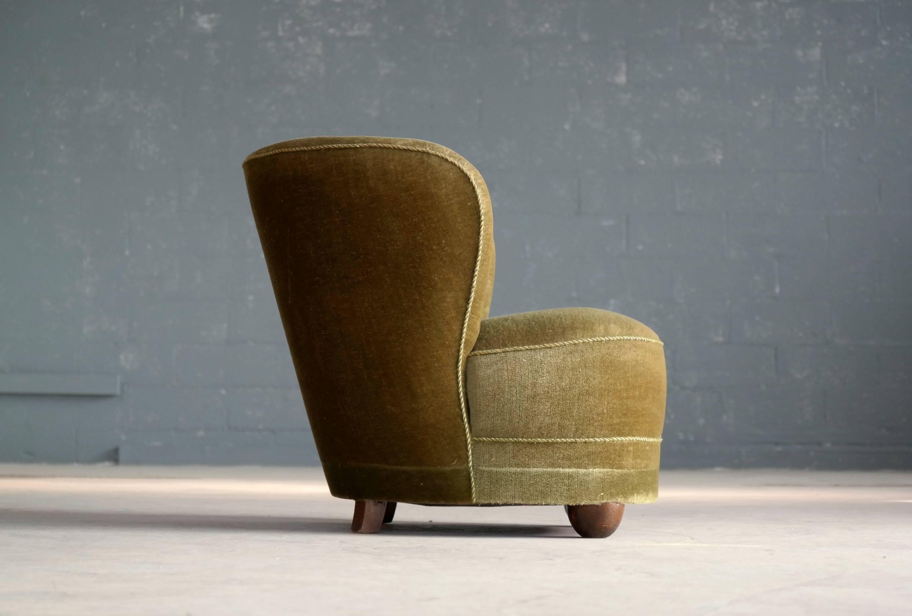 Danish Viggo Boesen Attributed, 1940s Lounge or Slipper Chair in Mohair