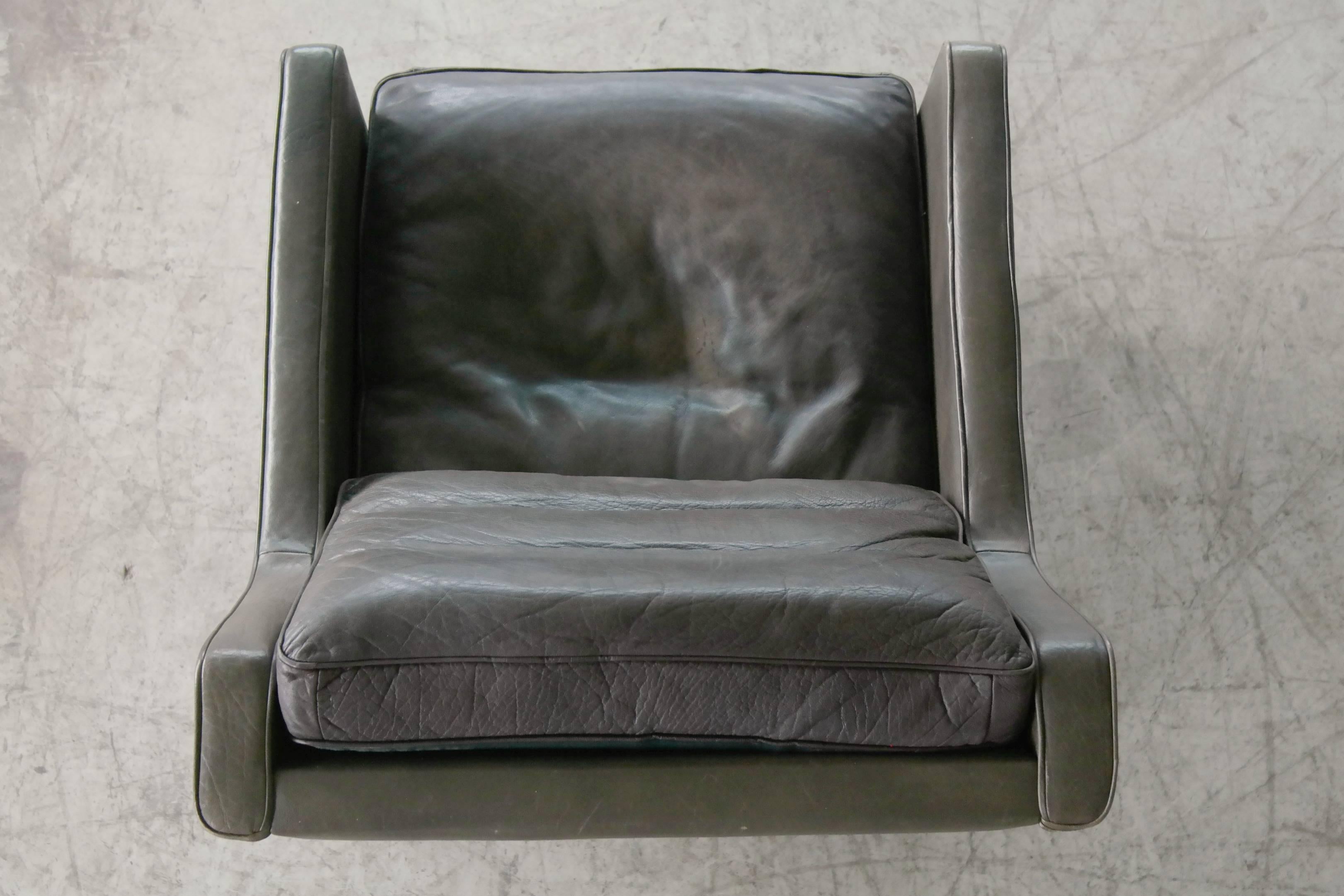 Borge Mogensen Style Low Back Lounge Chair in Dark Olive Leather by Georg Thams 3