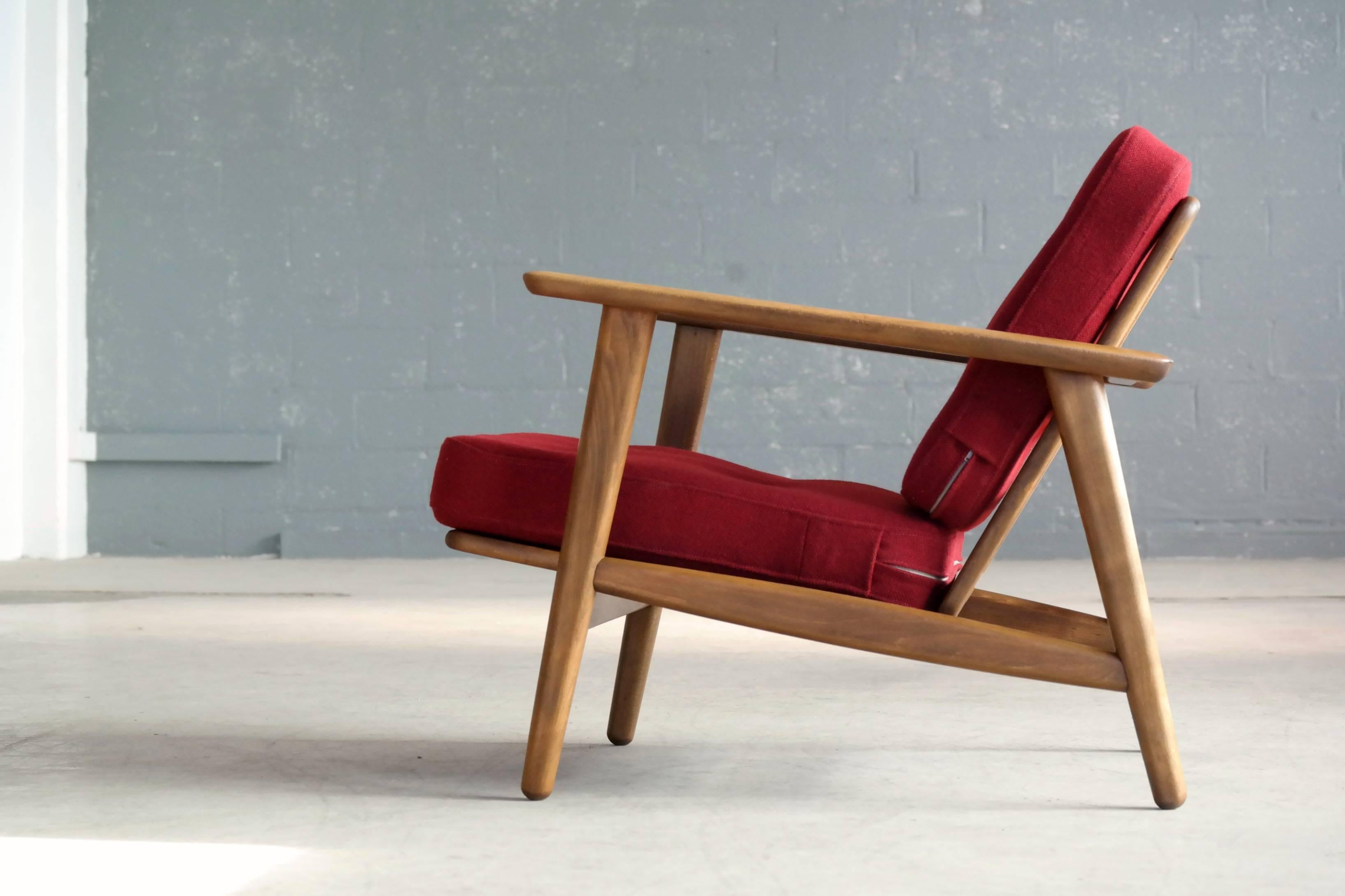 Danish Hans Wegner Easy Chair Model GE-233 for GETAMA, Denmark Midcentury