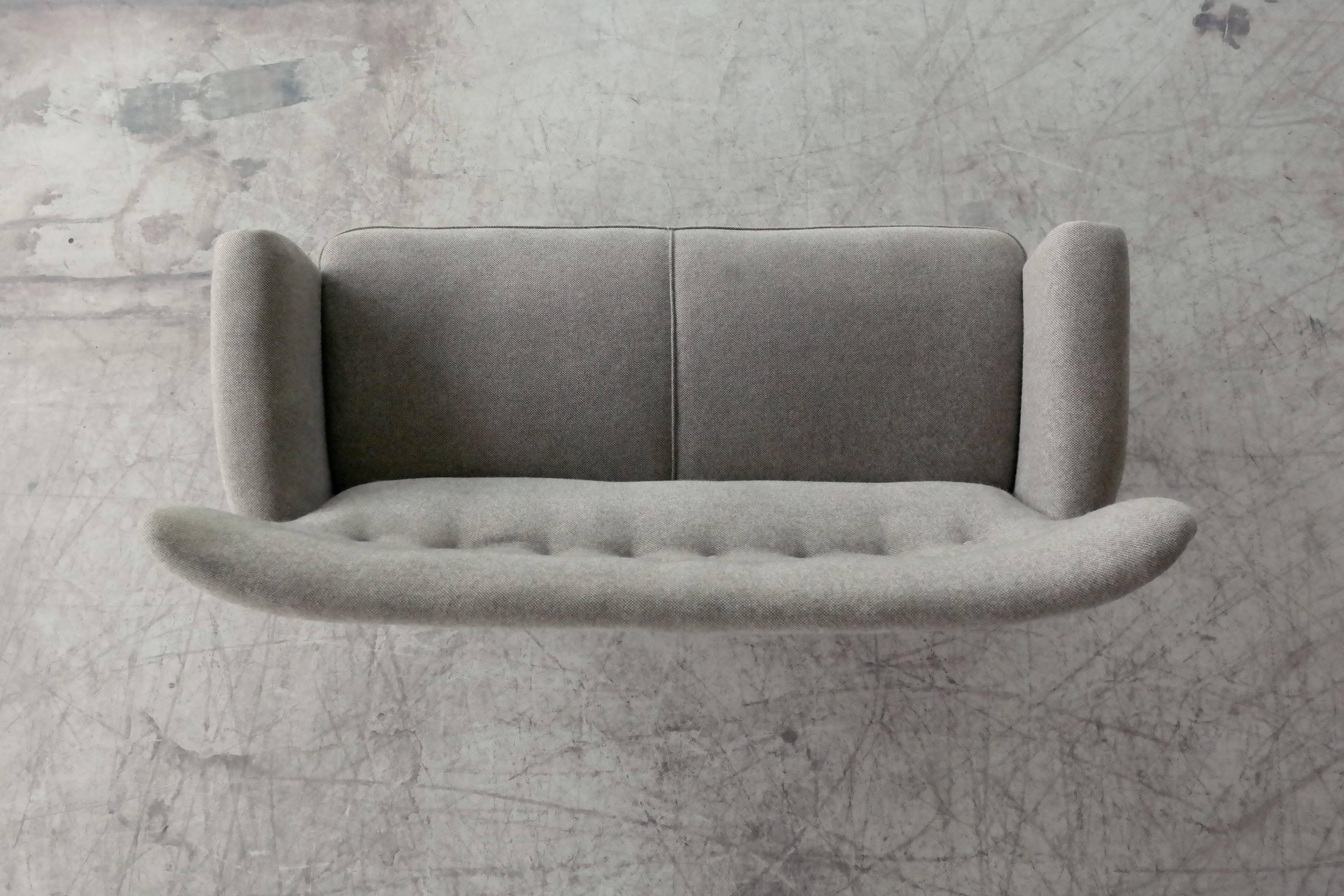 Danish Midcentury Sofa or Settee in Teak & Gray Wool by Fritz Hansen, circa 1955 3