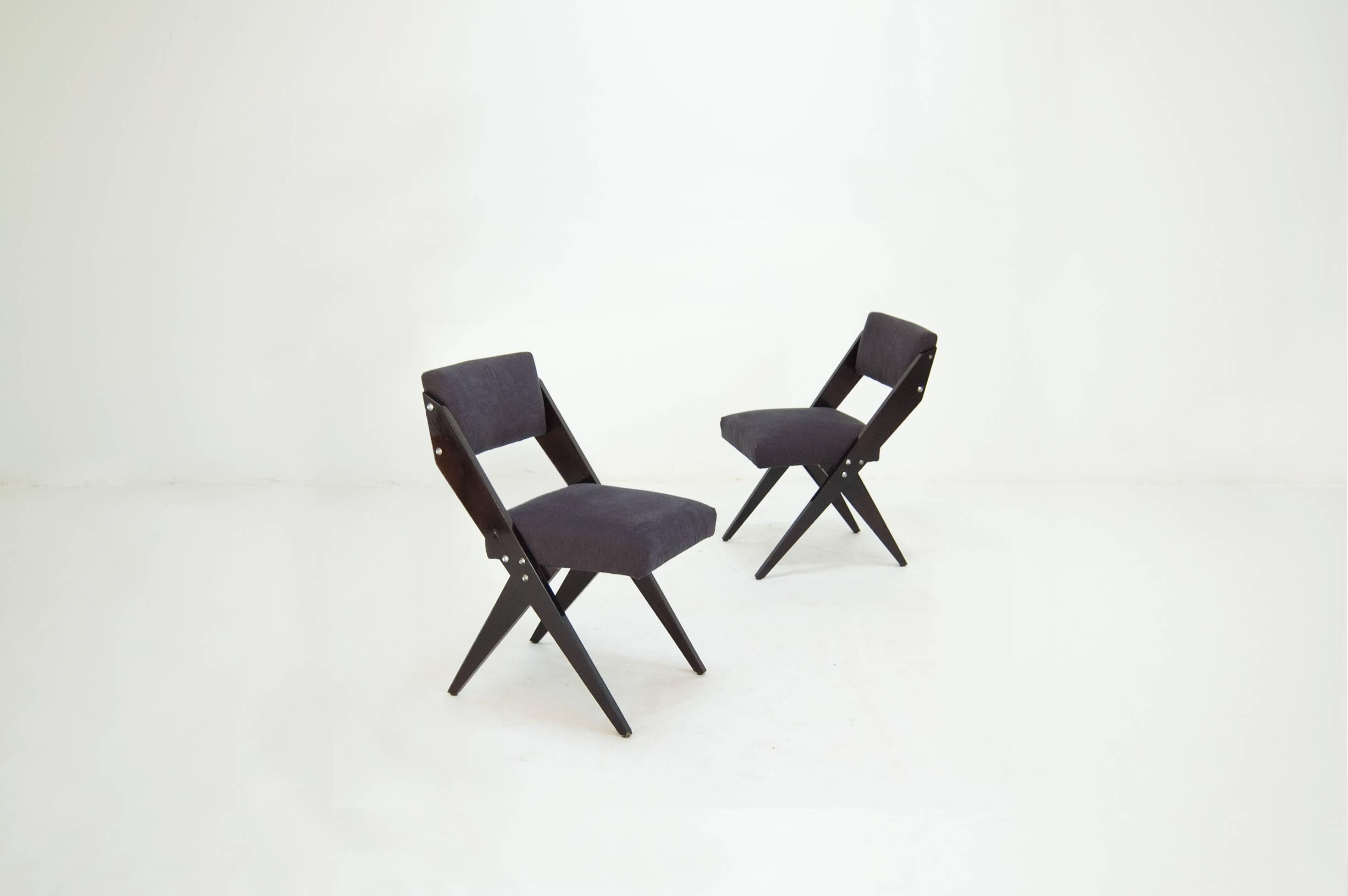 Jose Zanine de Caldas (1919-2001)

Set of four dining chairs model 
