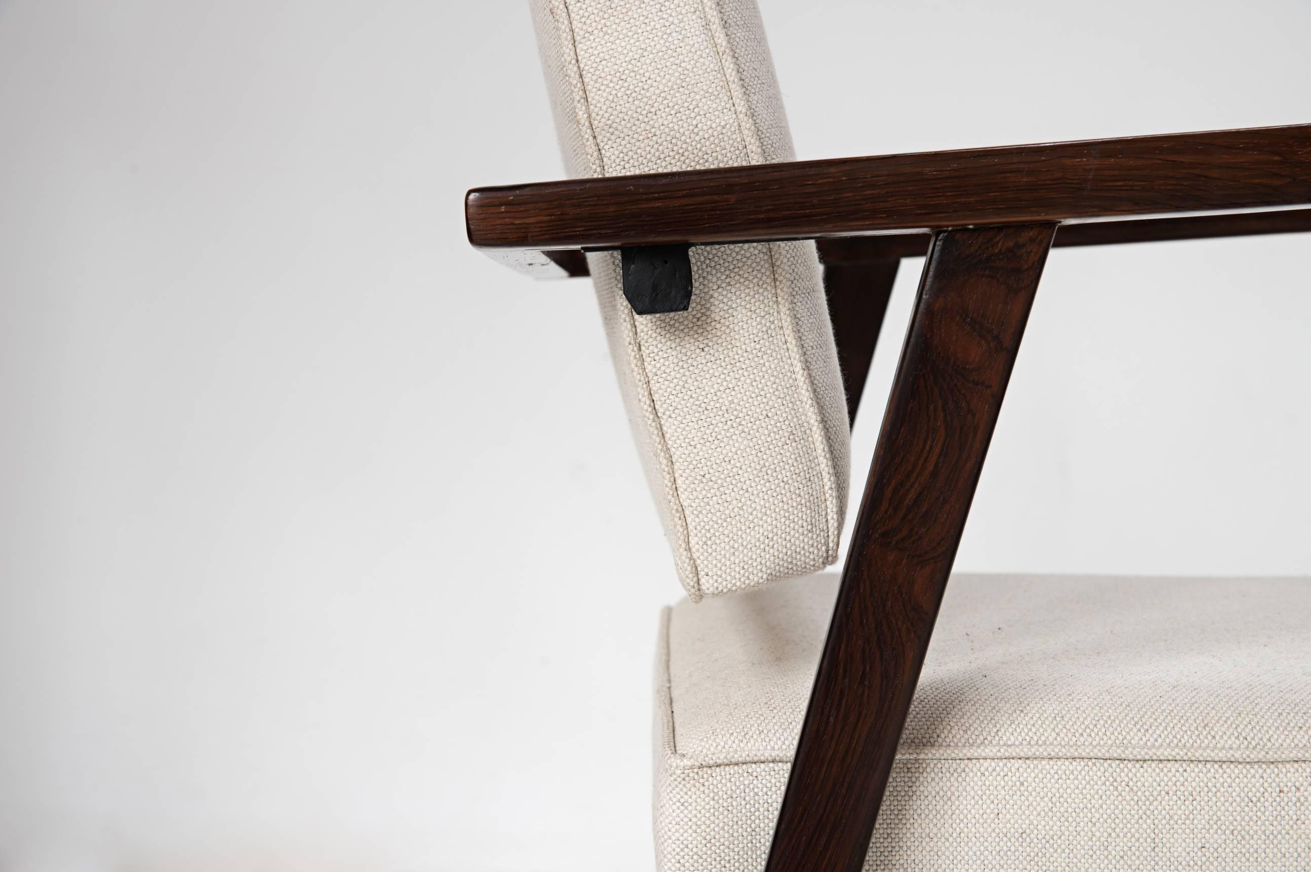Mid-Century Modern Franco Albini Set of Six Midcentury Brazilian Dining Chairs jacaranda and fabric For Sale